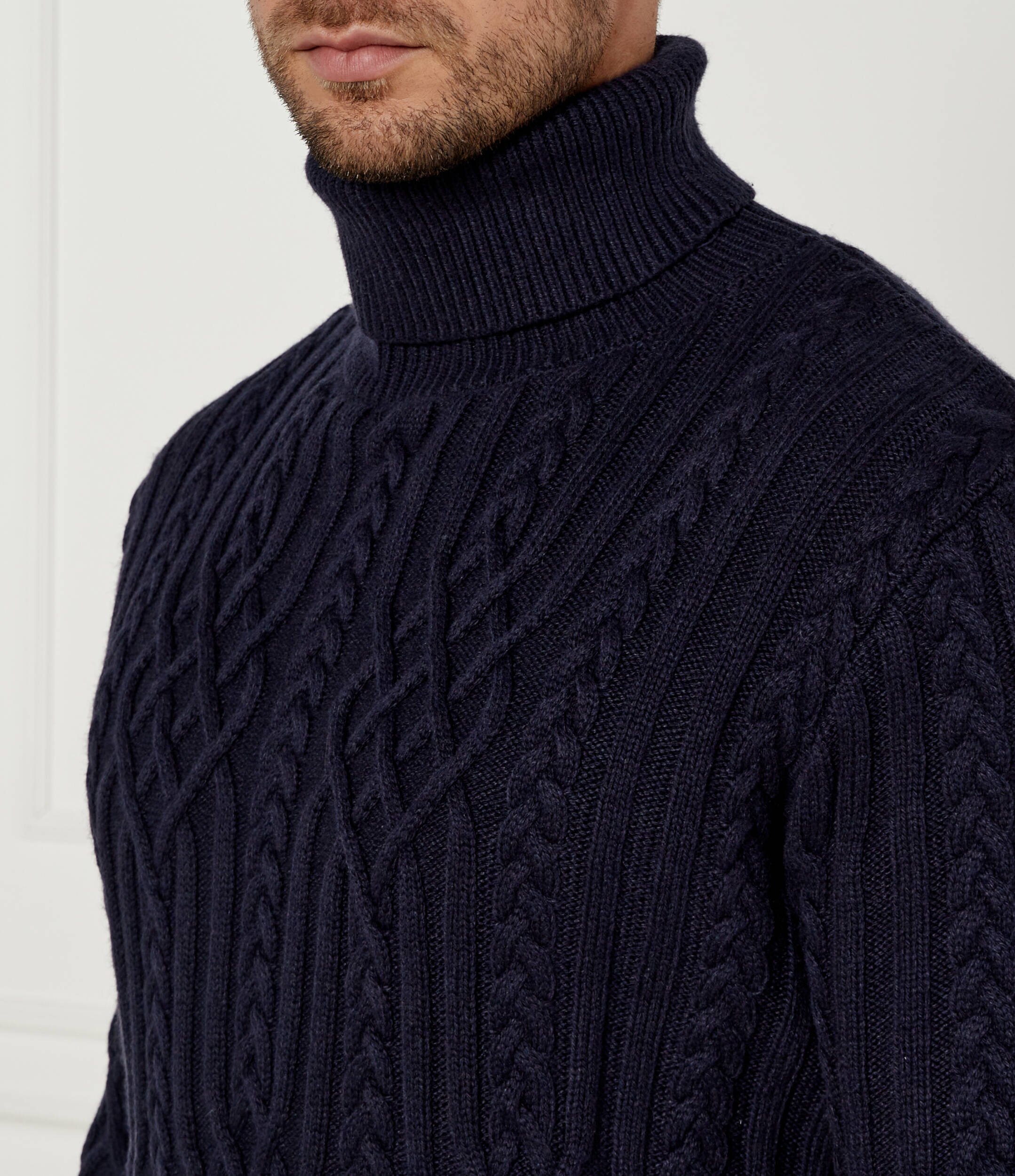 GUESS Maletă EVANDER | Regular Fit cu adaos de lână