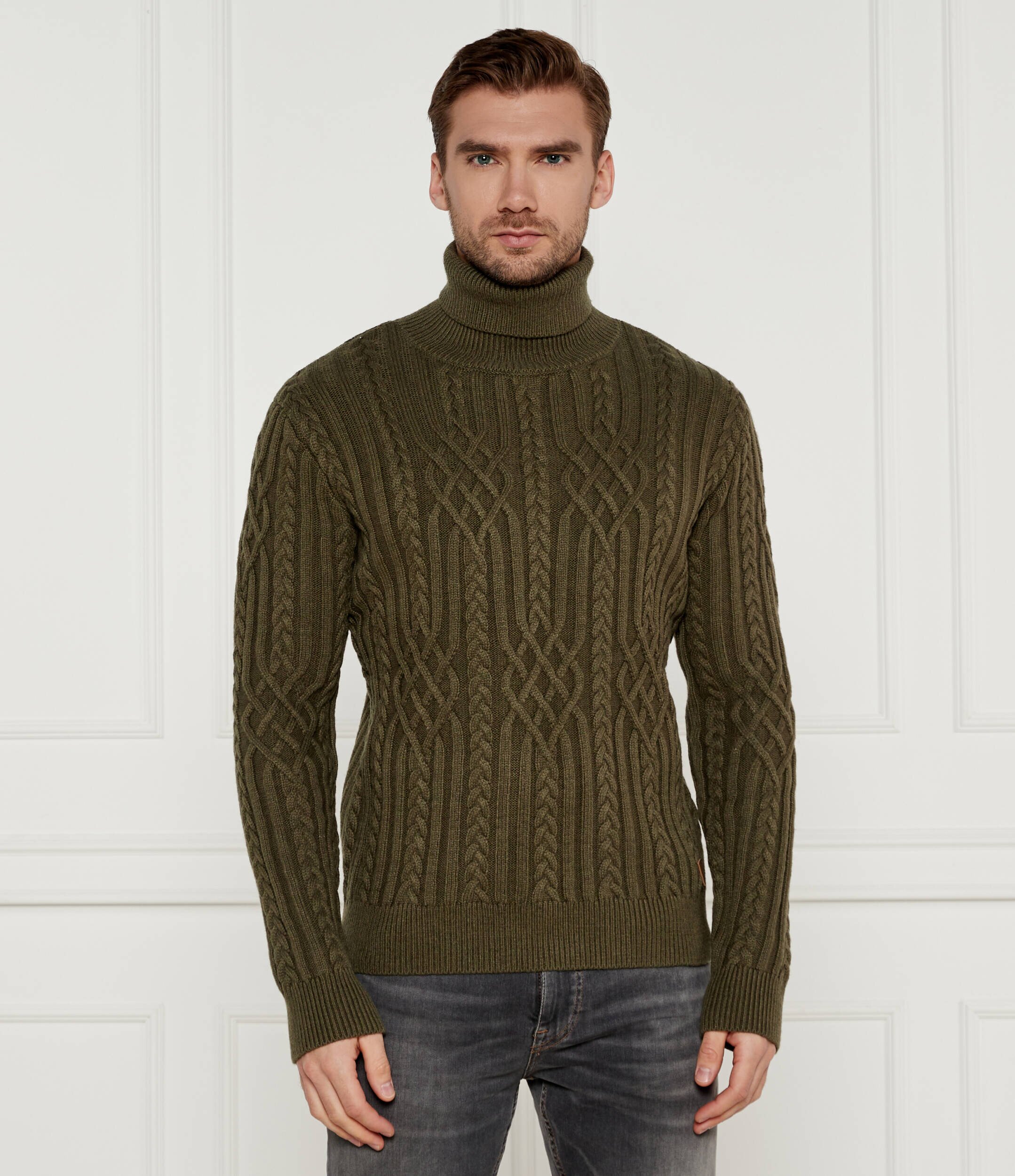 GUESS Maletă EVANDER | Regular Fit cu adaos de lână