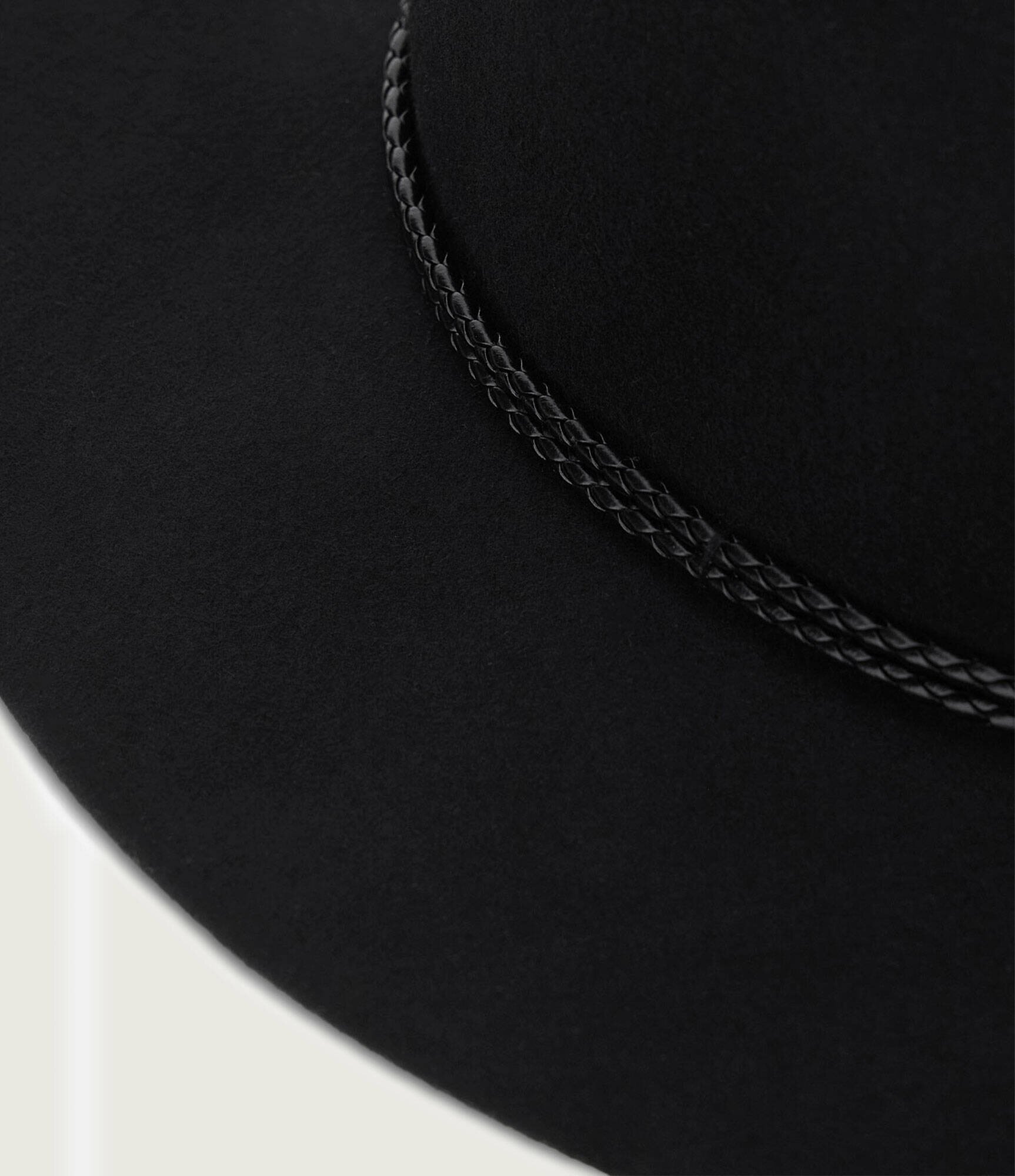 GUESS Pălărie Fedora