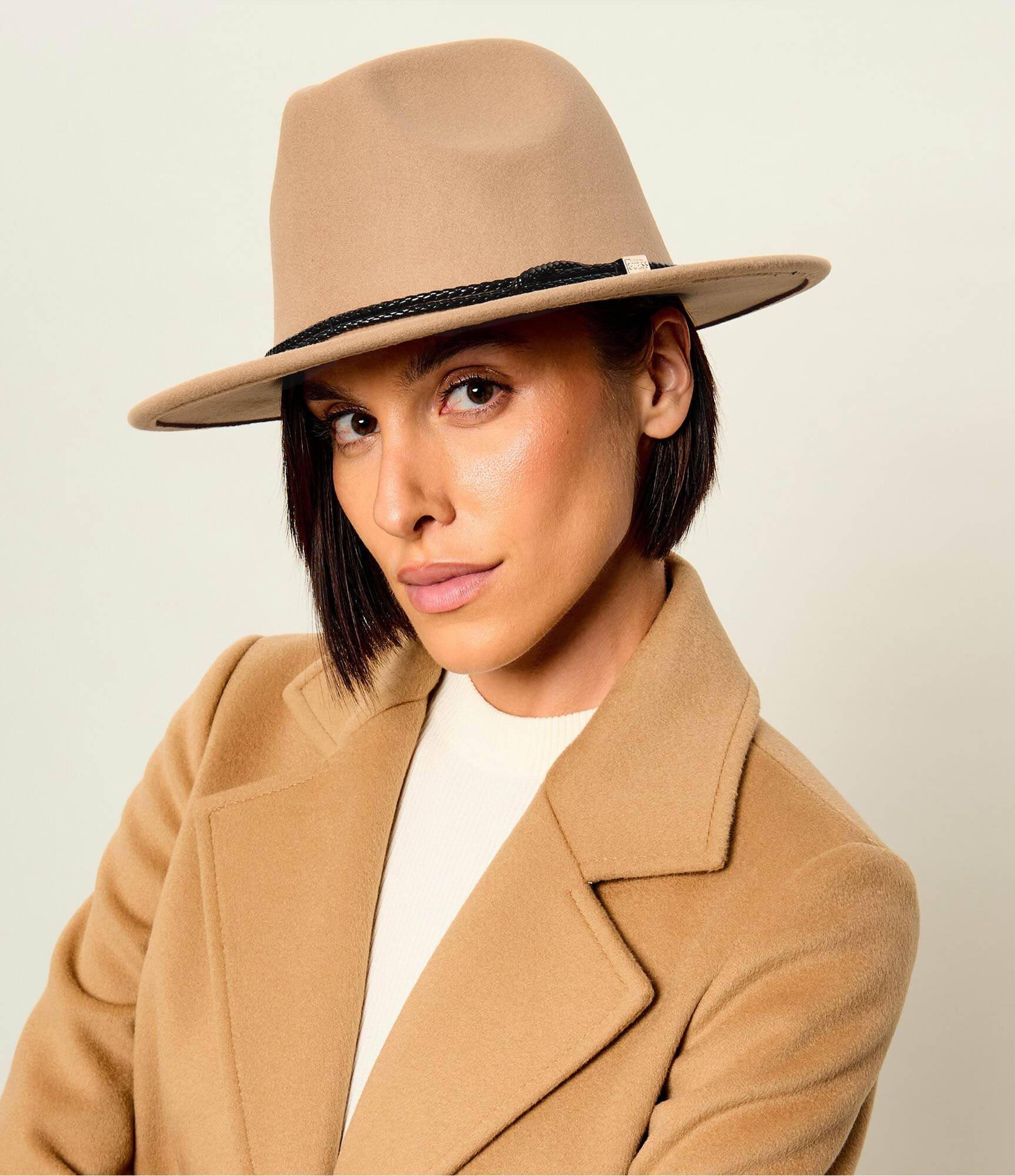 GUESS Pălărie Fedora