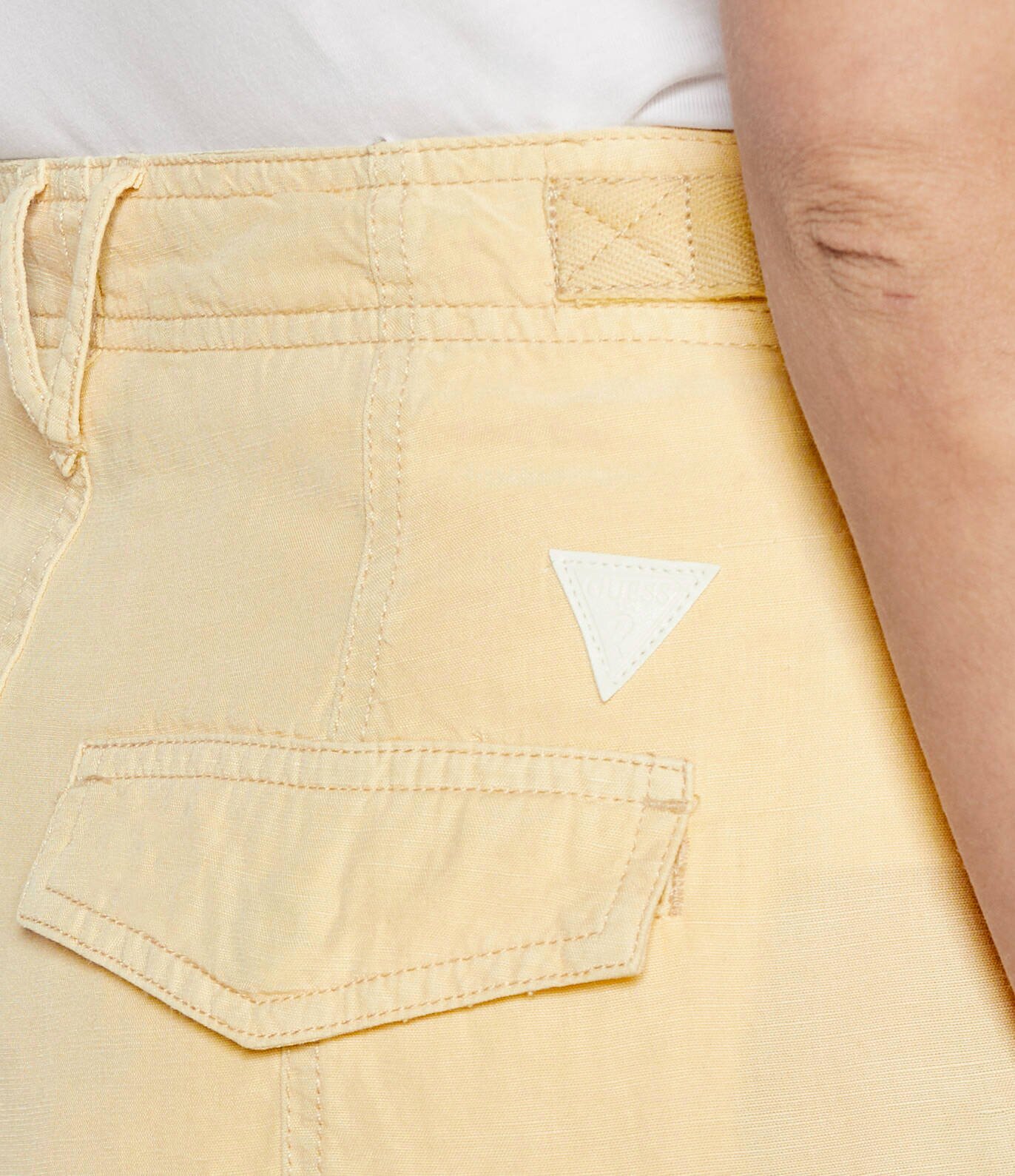 GUESS Pantaloni cargo NESSI | Regular Fit | cu adaos de in