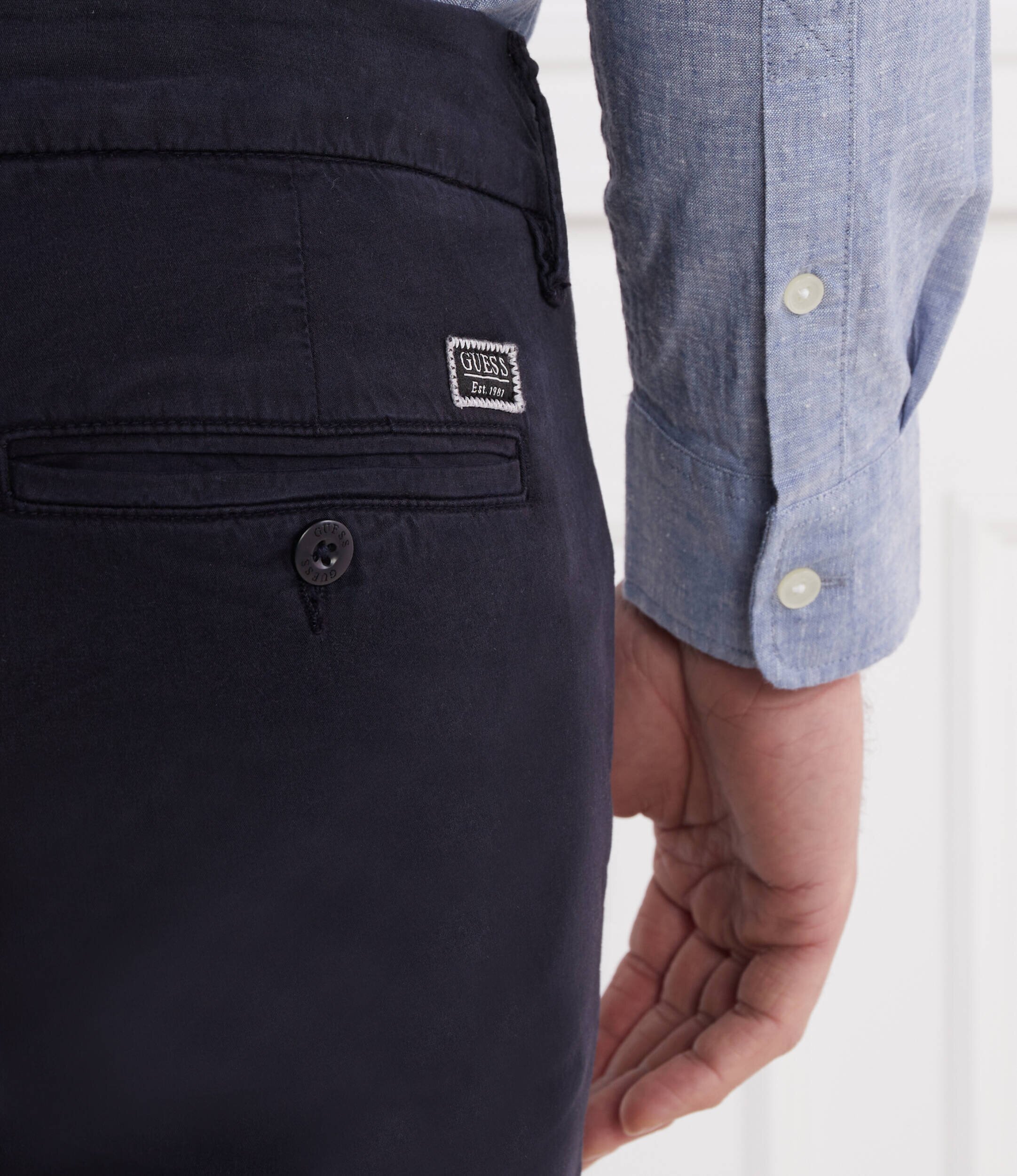 GUESS Pantaloni chino DANIEL | Skinny fit