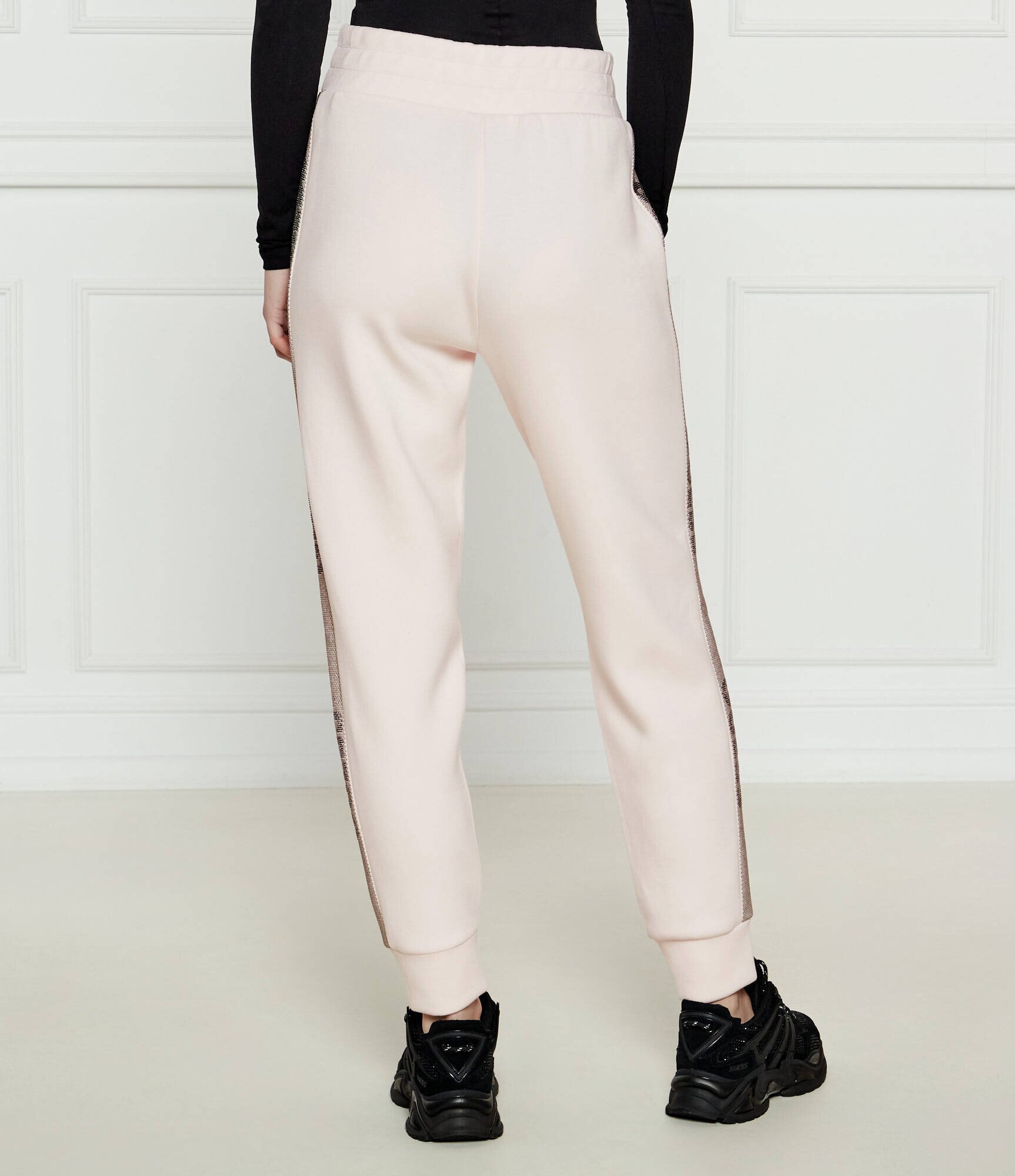 GUESS Pantaloni de trening Victoire | regular fit