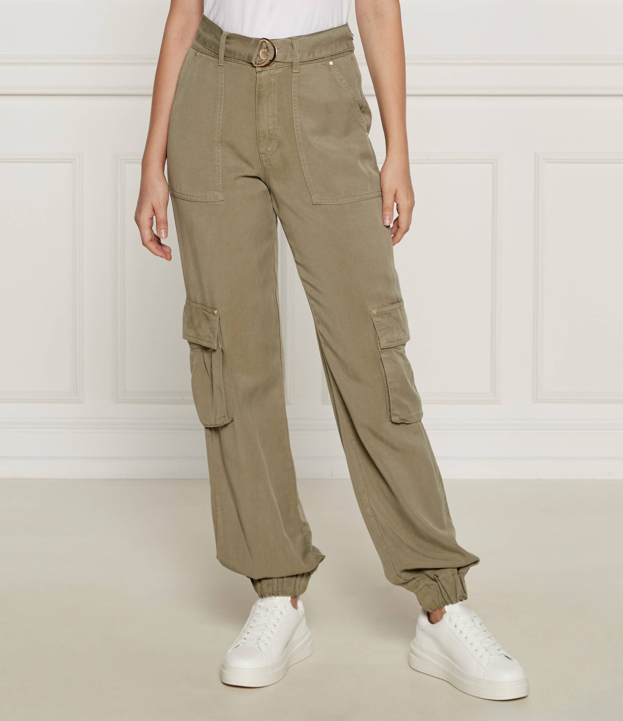 GUESS Pantaloni KATRIN | Regular Fit