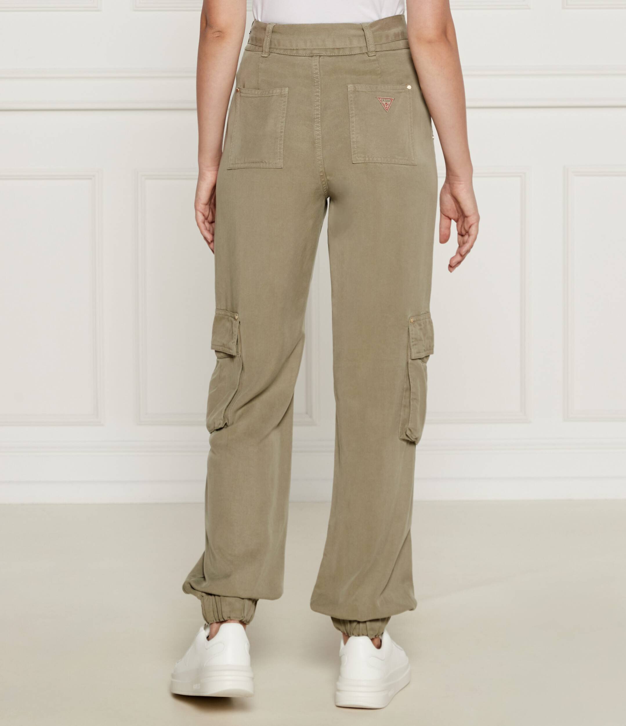GUESS Pantaloni KATRIN | Regular Fit
