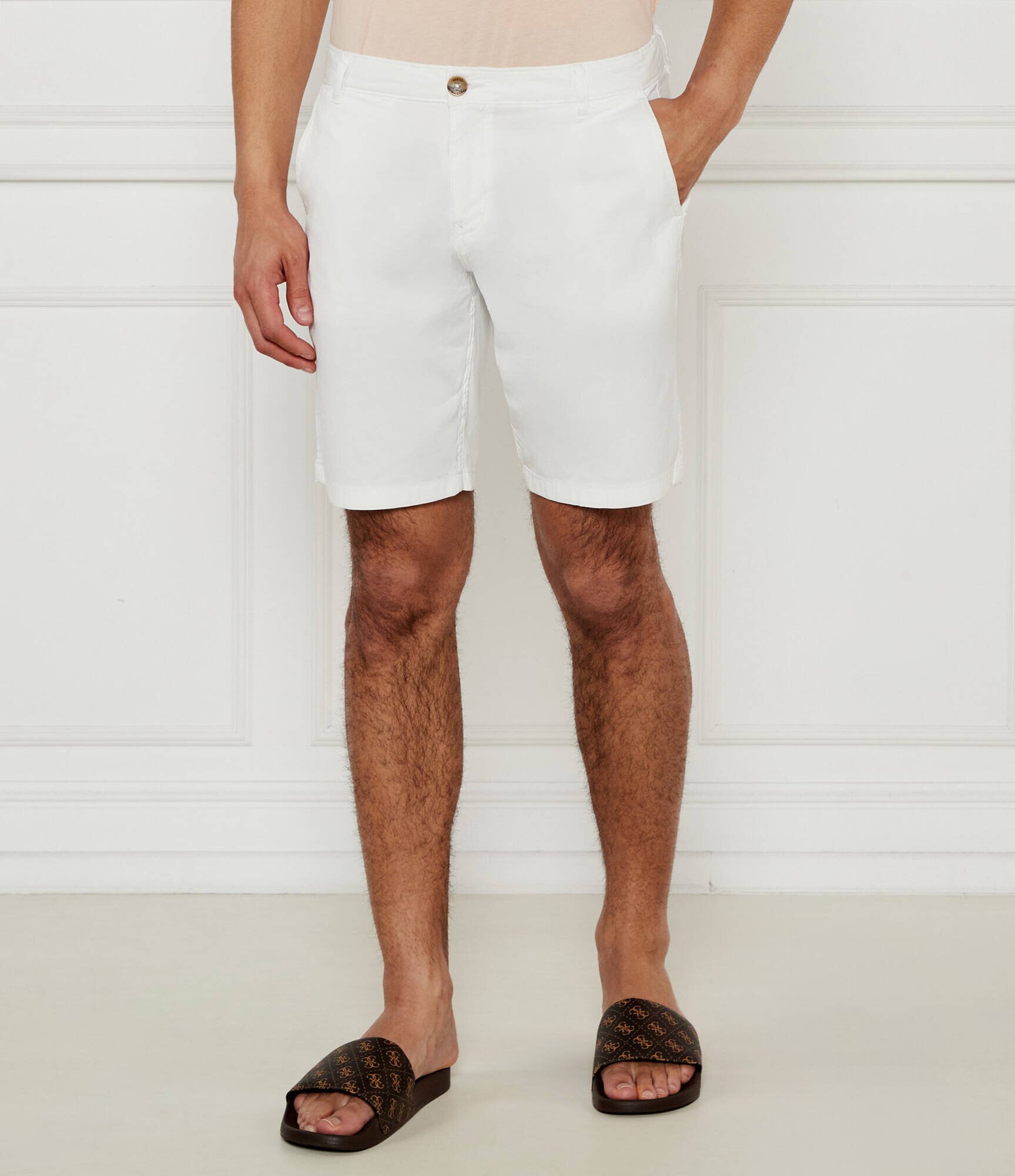 GUESS Pantaloni scurți chino Angels | regular fit