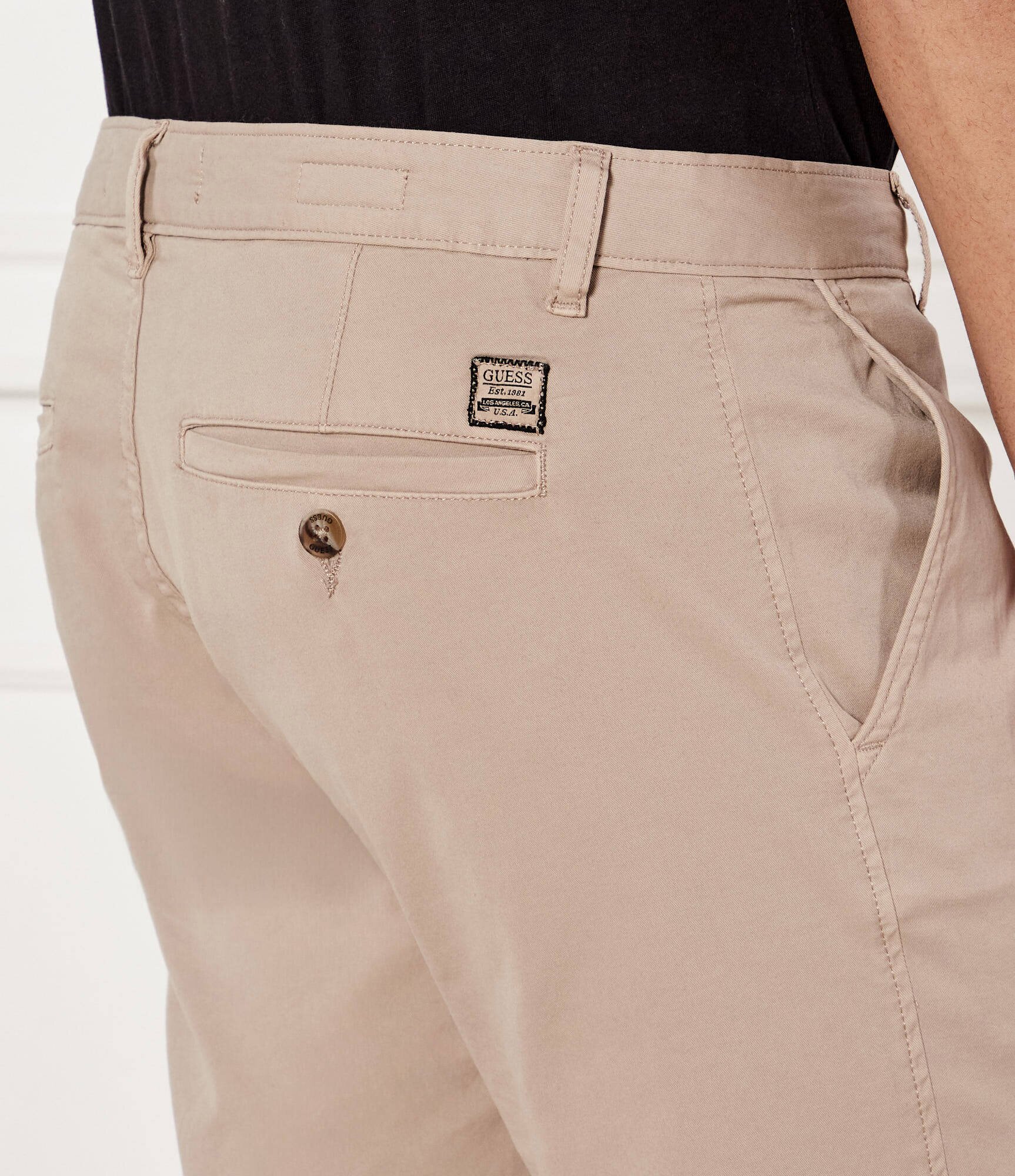 GUESS Pantaloni scurți chino Angels | regular fit