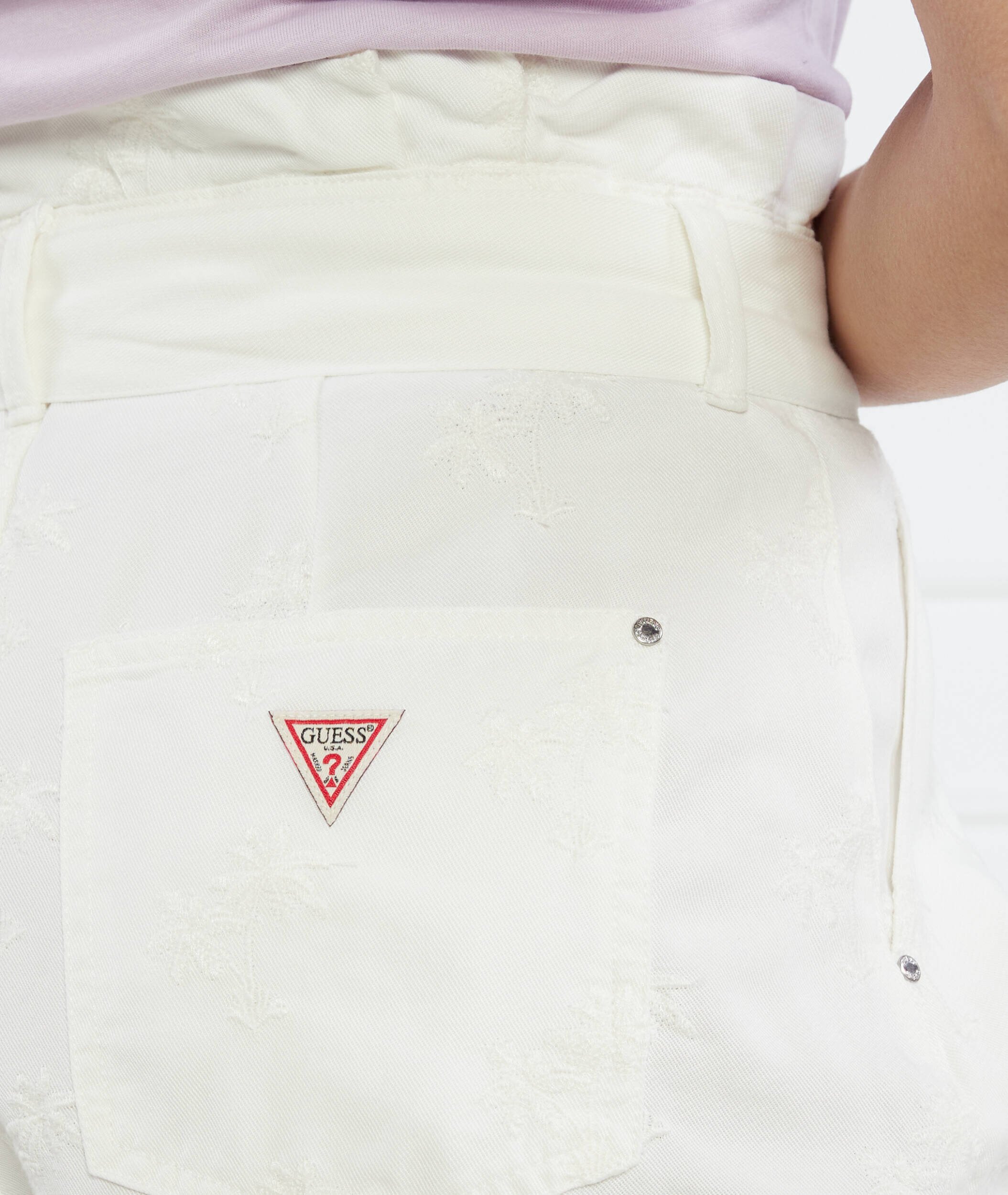 GUESS Pantaloni scurți JANNA | Regular Fit