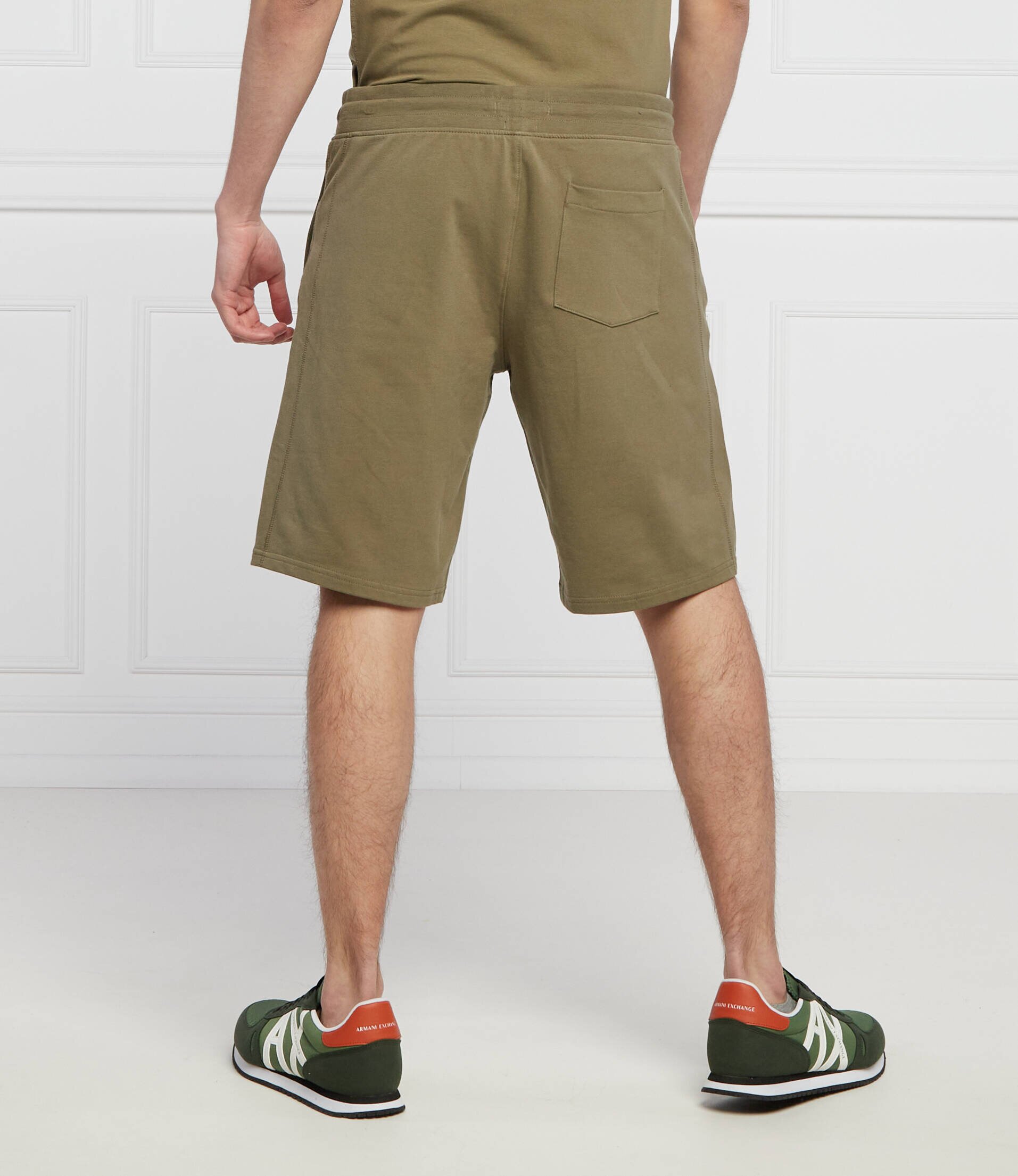 GUESS Pantaloni scurți LIVIO | Slim Fit