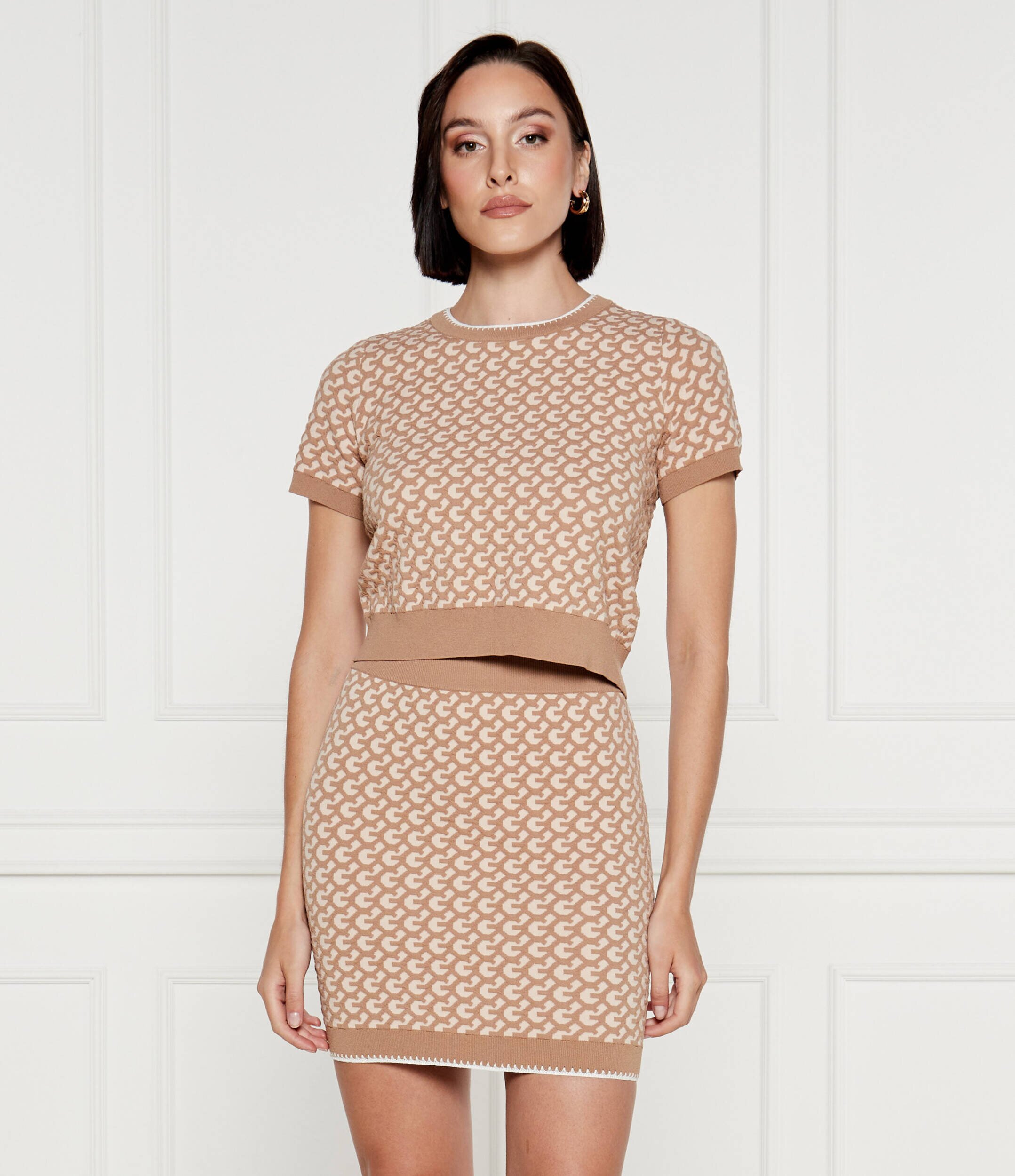 GUESS Pulover ASHLEY | Regular Fit