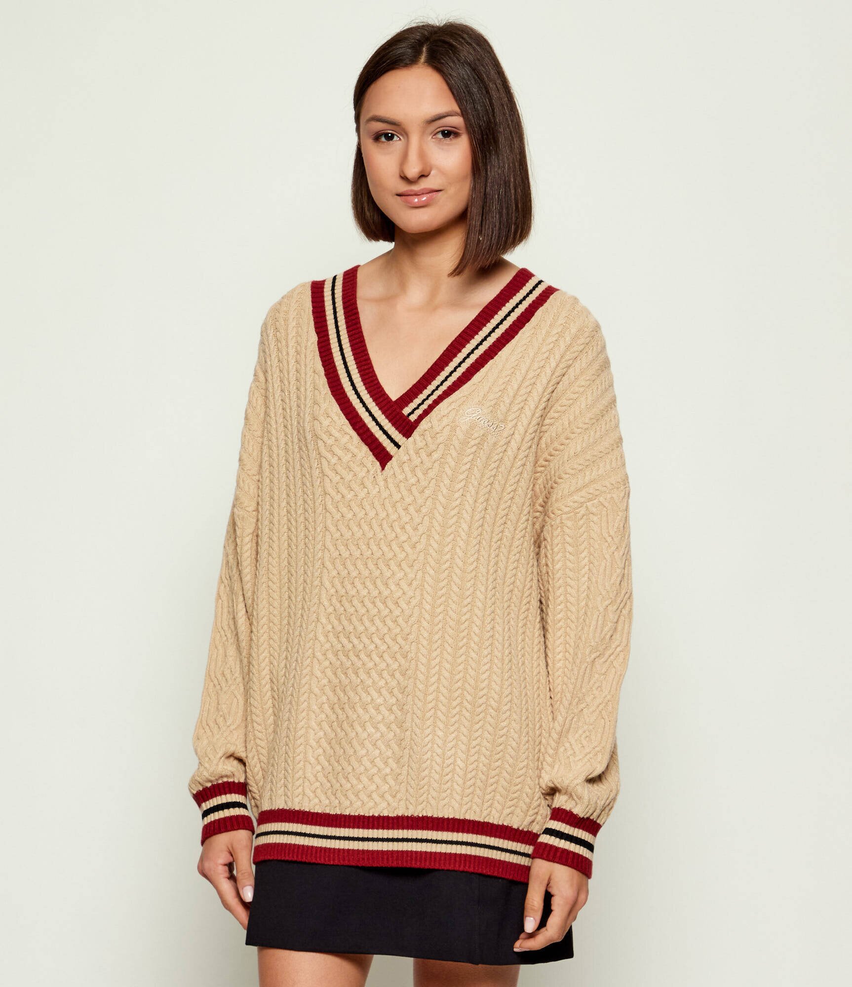 GUESS Pulover | Oversize fit