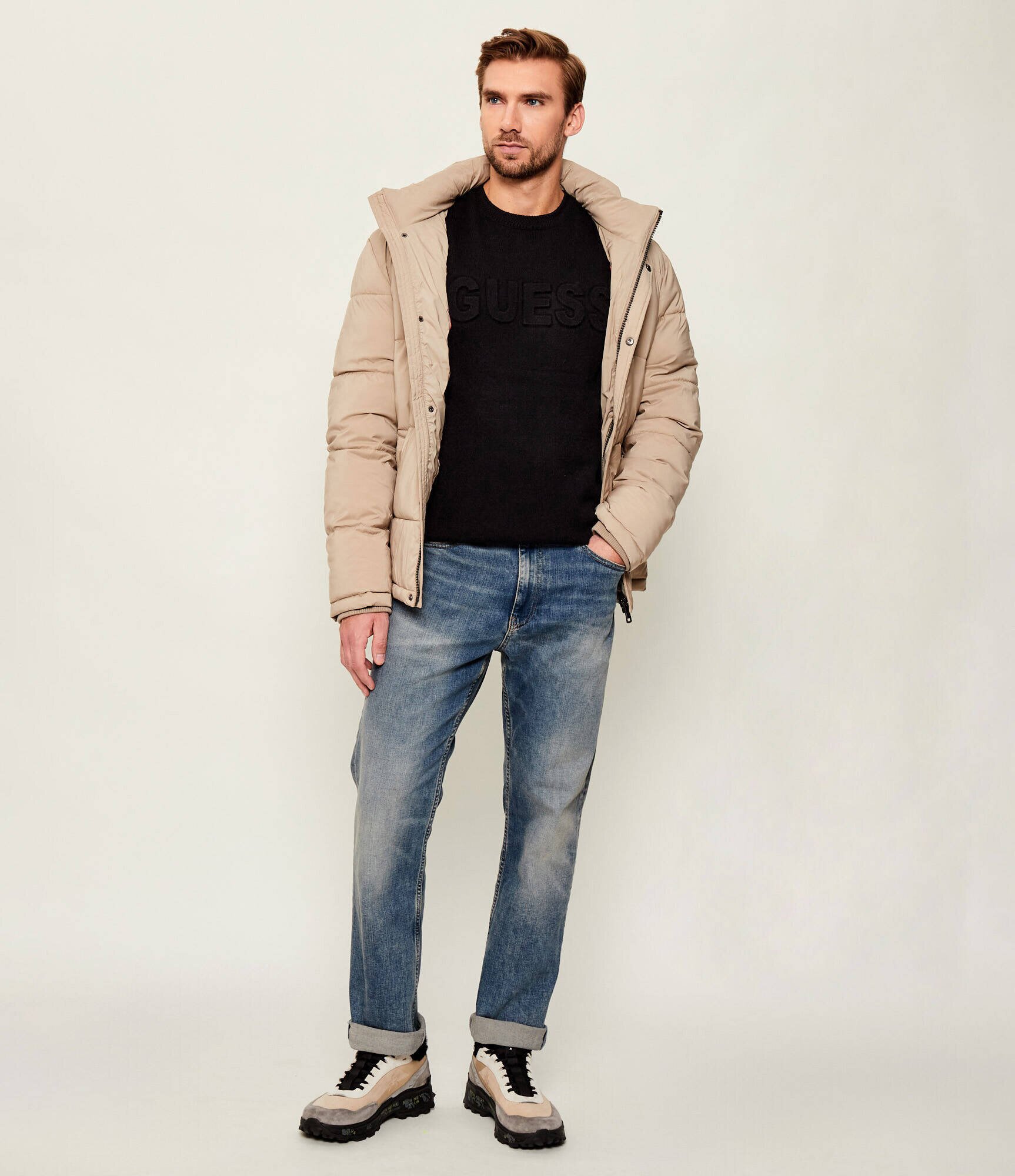 GUESS Pulover | regular fit
