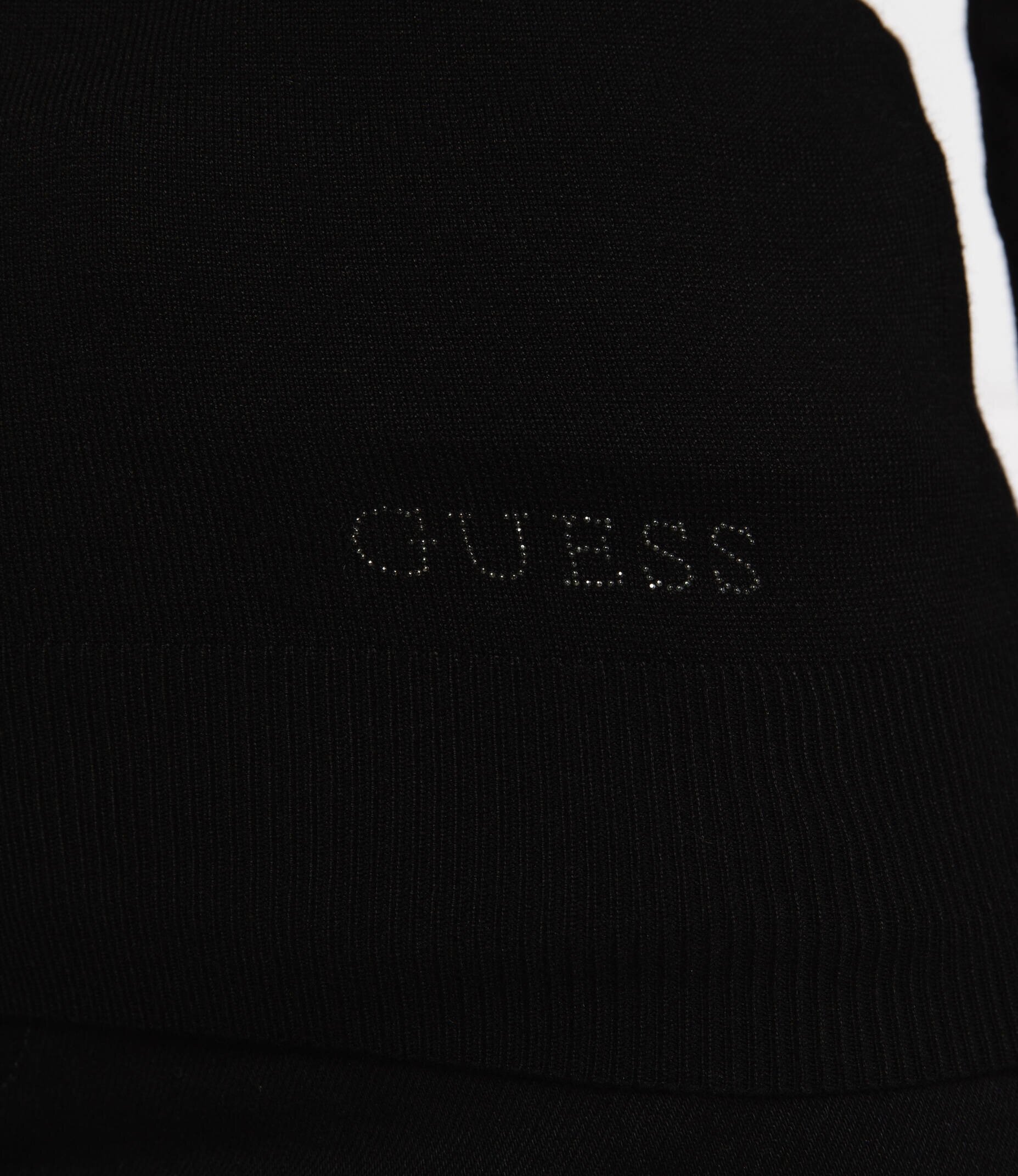 GUESS Pulover | Slim Fit