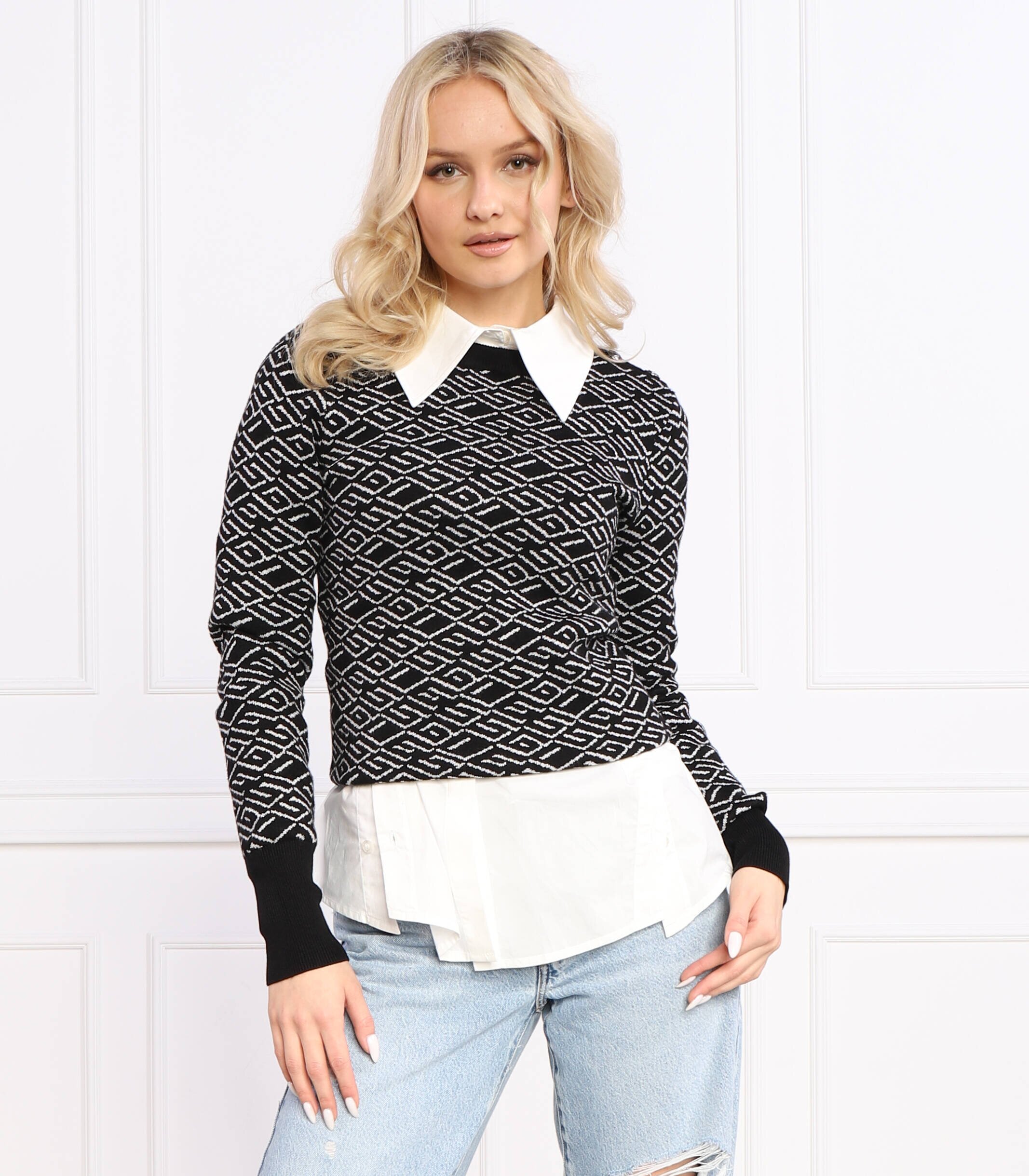 GUESS Pulover | Slim Fit
