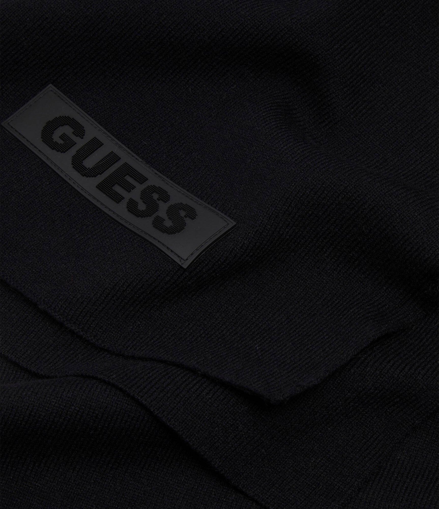 GUESS Șal