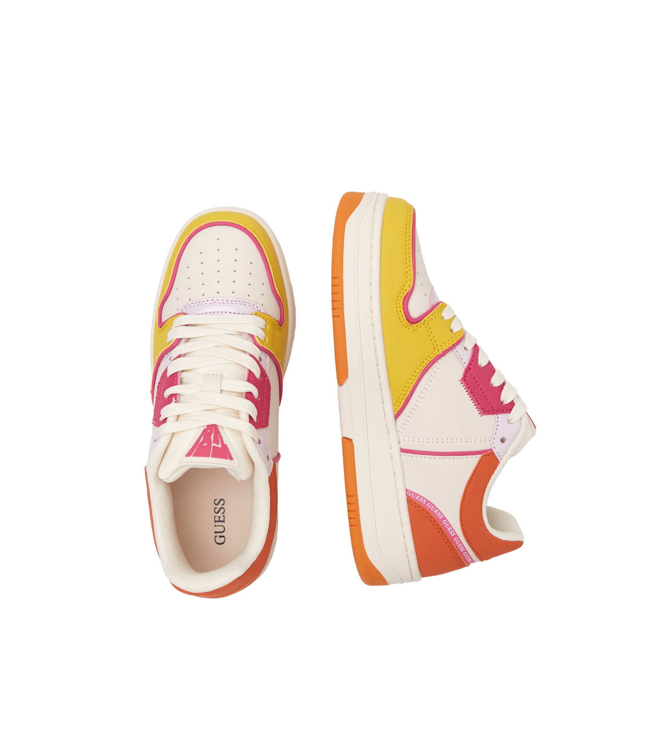GUESS Sneakers