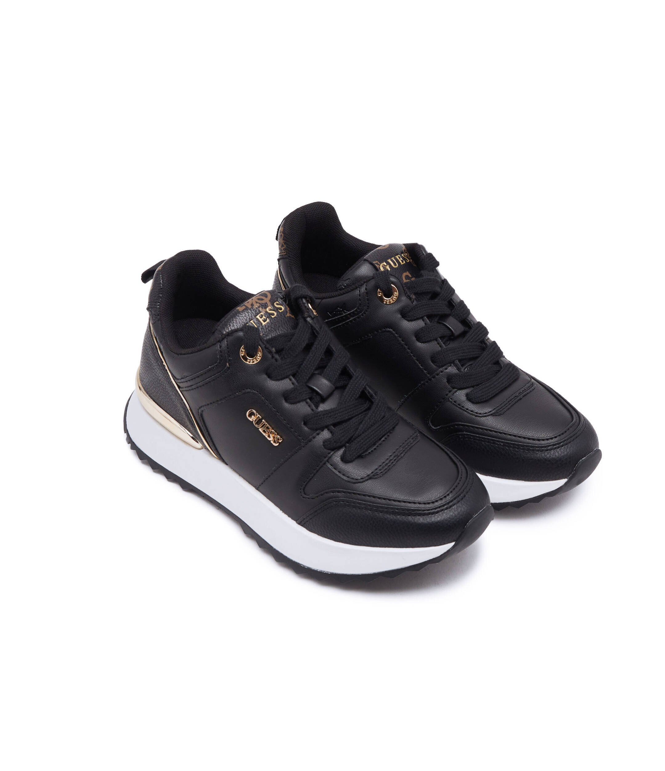 GUESS Sneakers