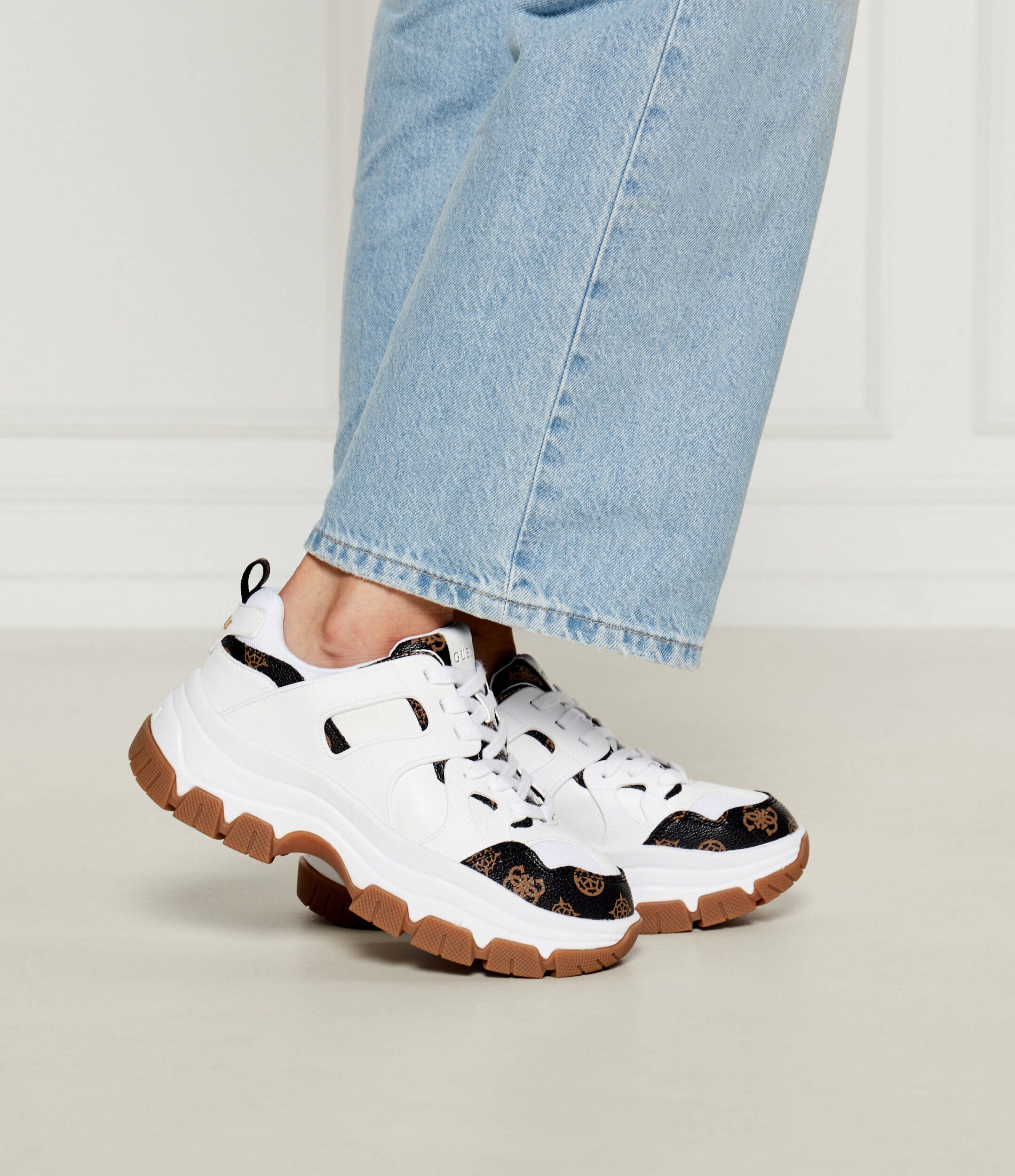 GUESS Sneakers Brayjen2