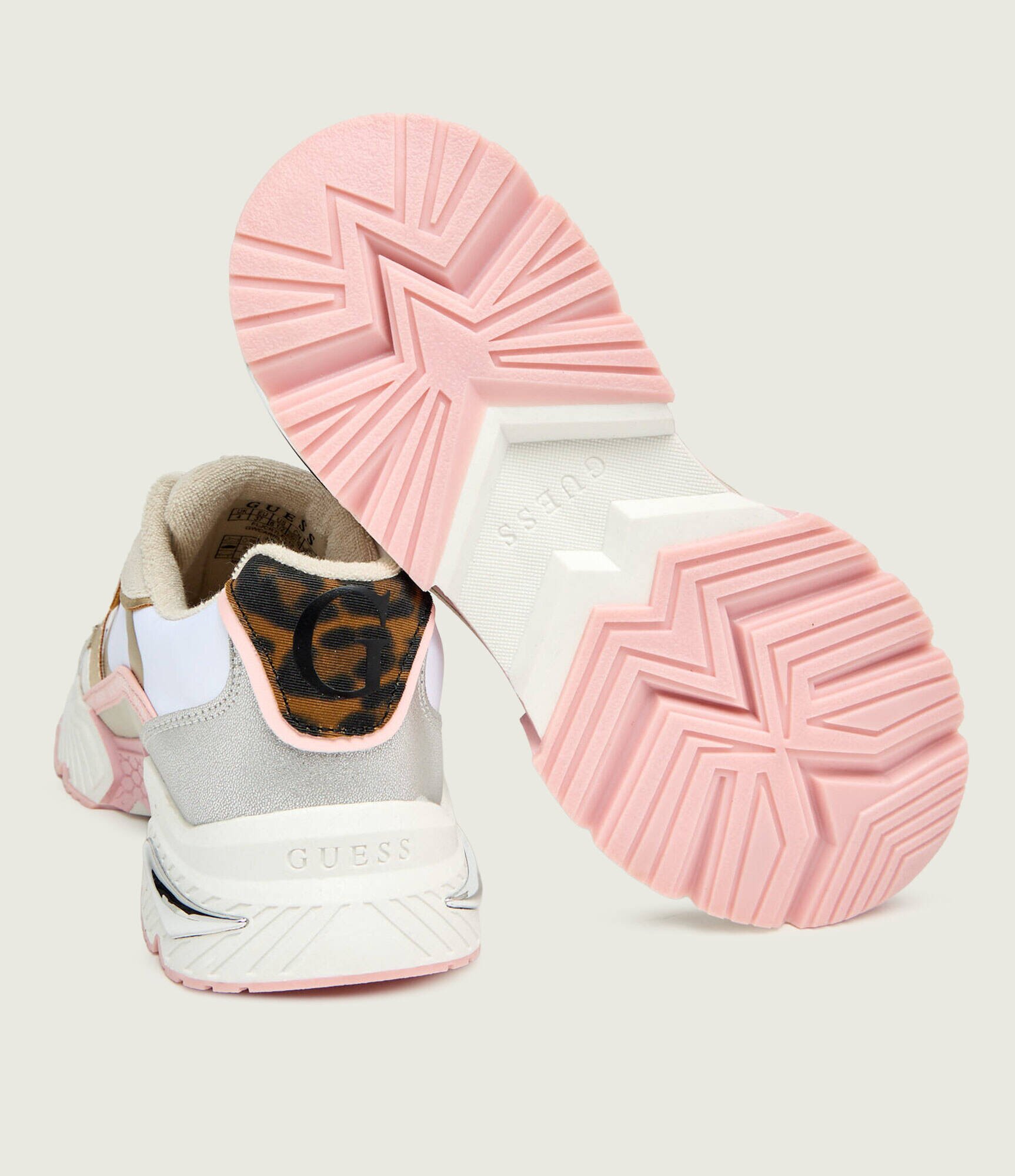 GUESS Sneakers Carrli7