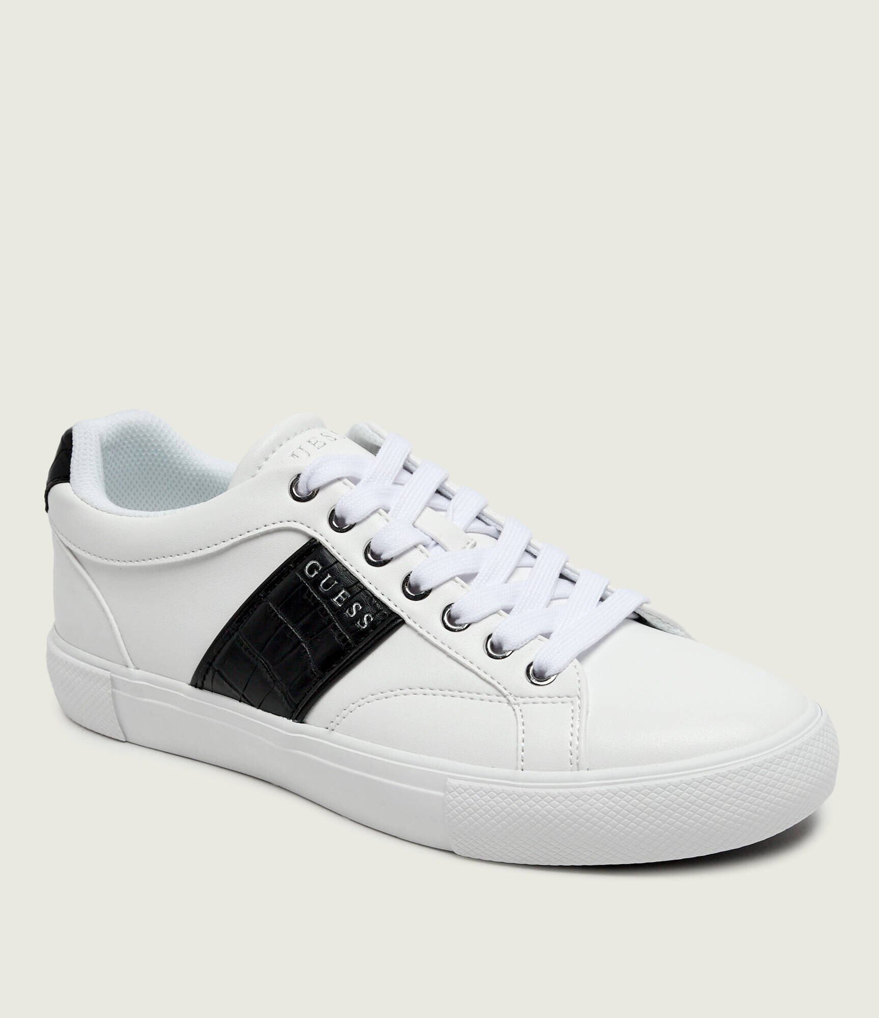 GUESS Sneakers Cribe2