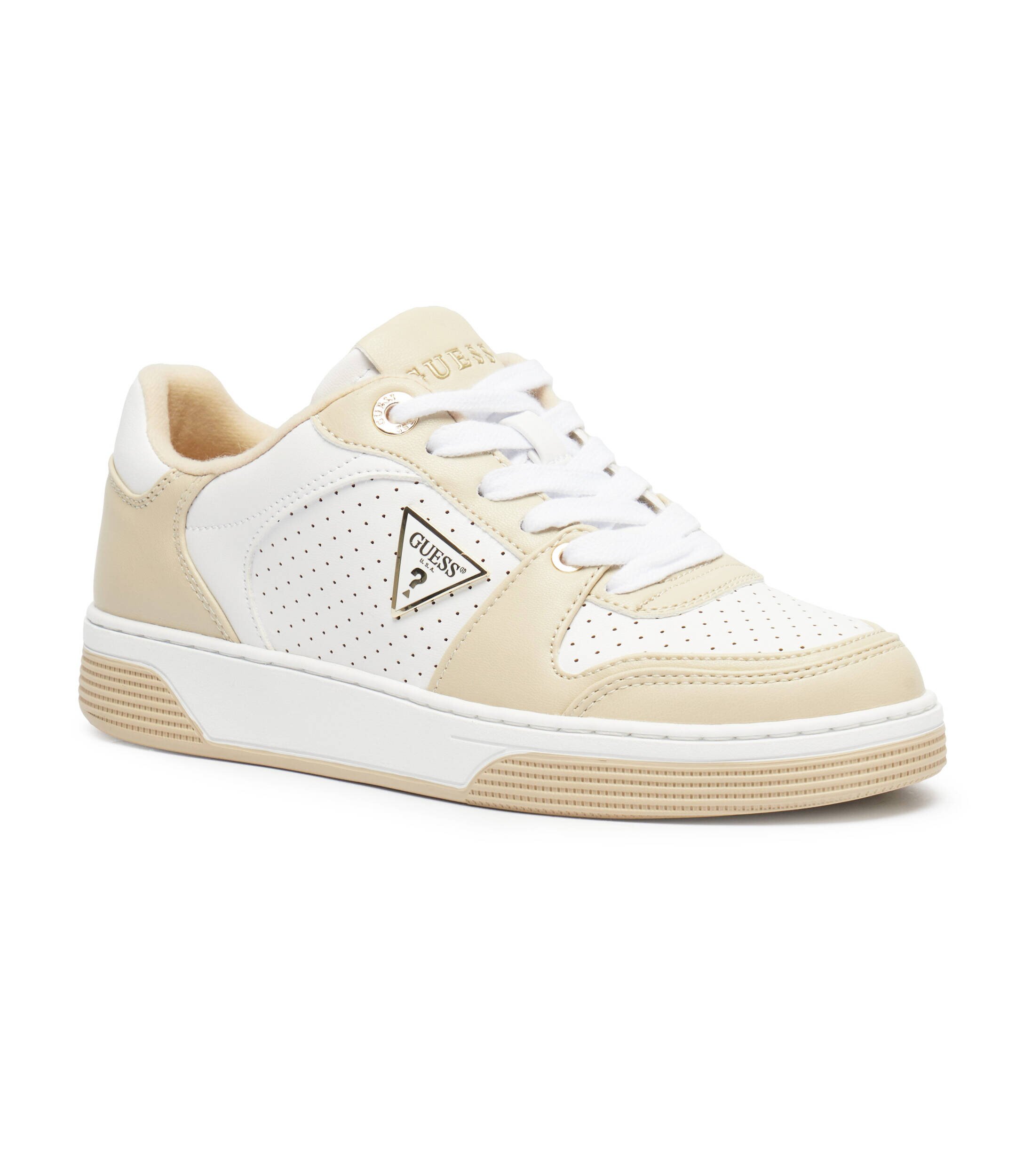 GUESS Sneakers Daiso