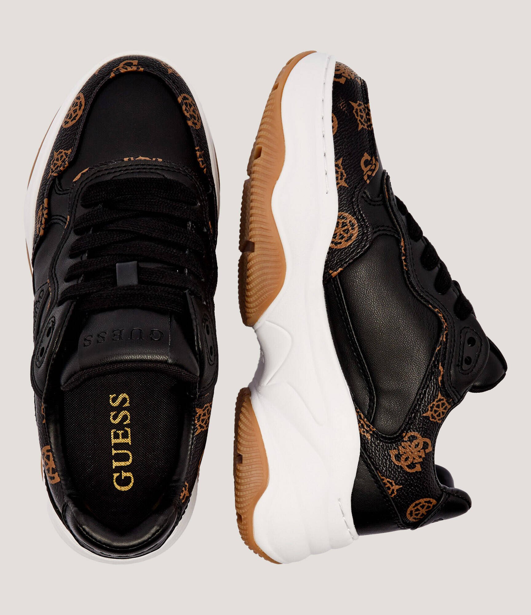 GUESS Sneakers Hapyy3