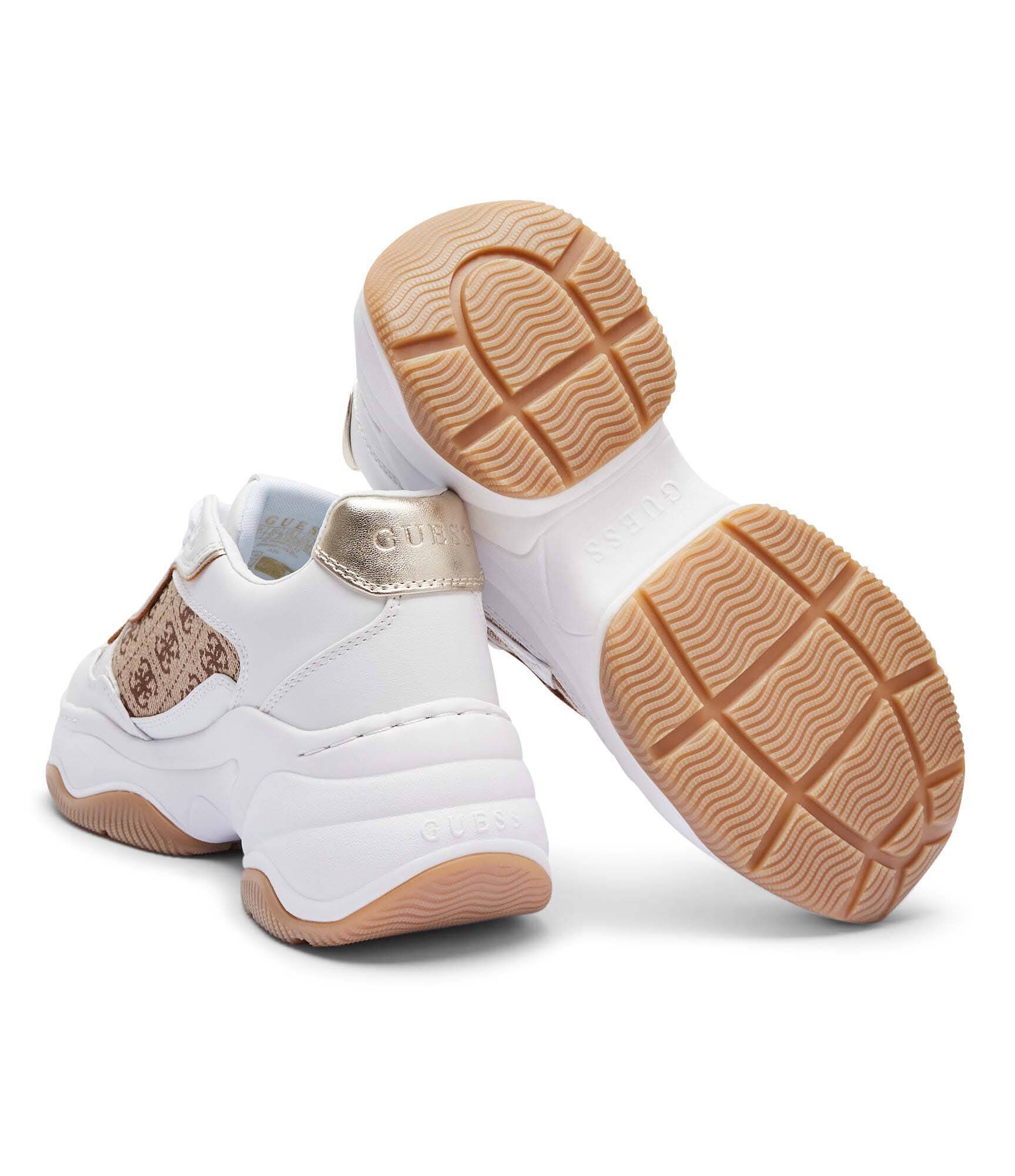 GUESS Sneakers Hapyy4