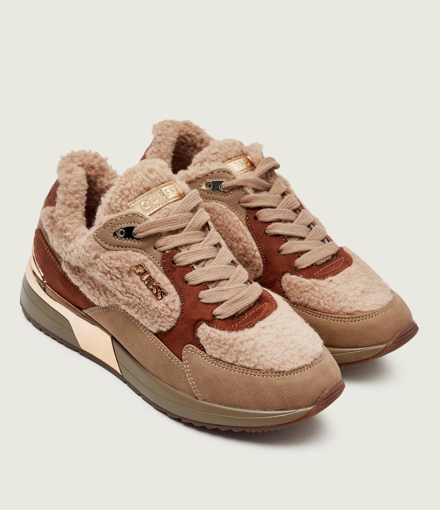 GUESS Sneakers MOXEA17 | shearling