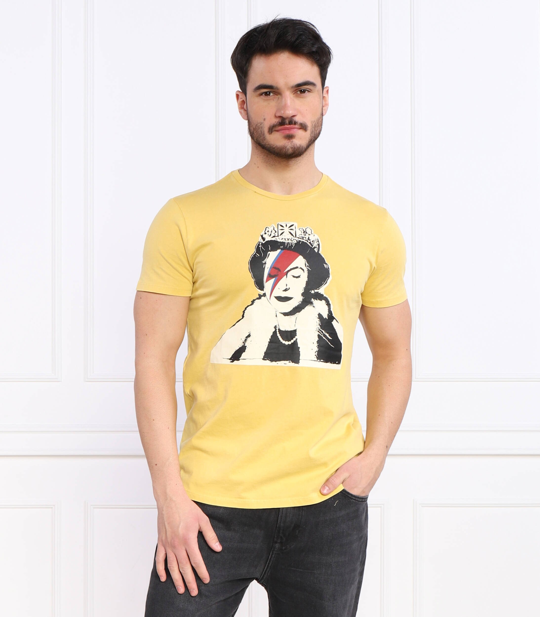 GUESS Tricou BANKSY QUEEN | Regular Fit
