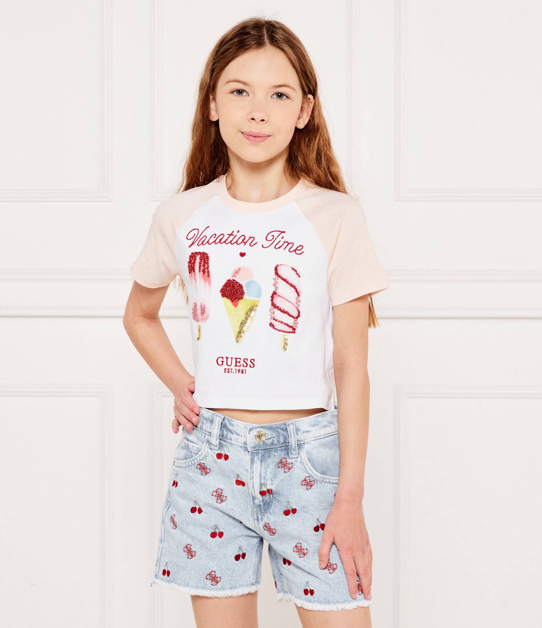 GUESS Tricou | Cropped Fit
