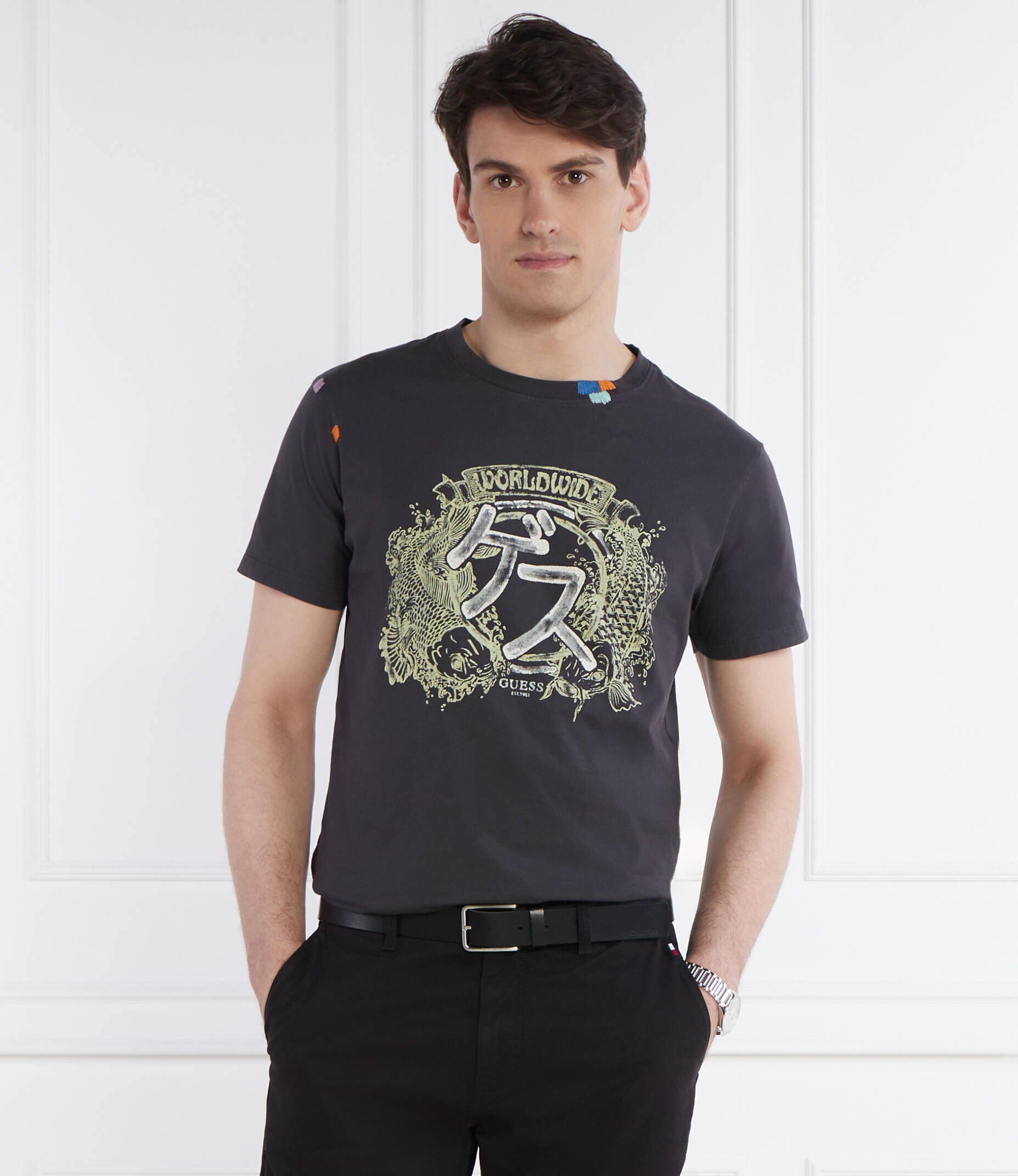 GUESS Tricou JAPANESE IDEOG | Regular Fit