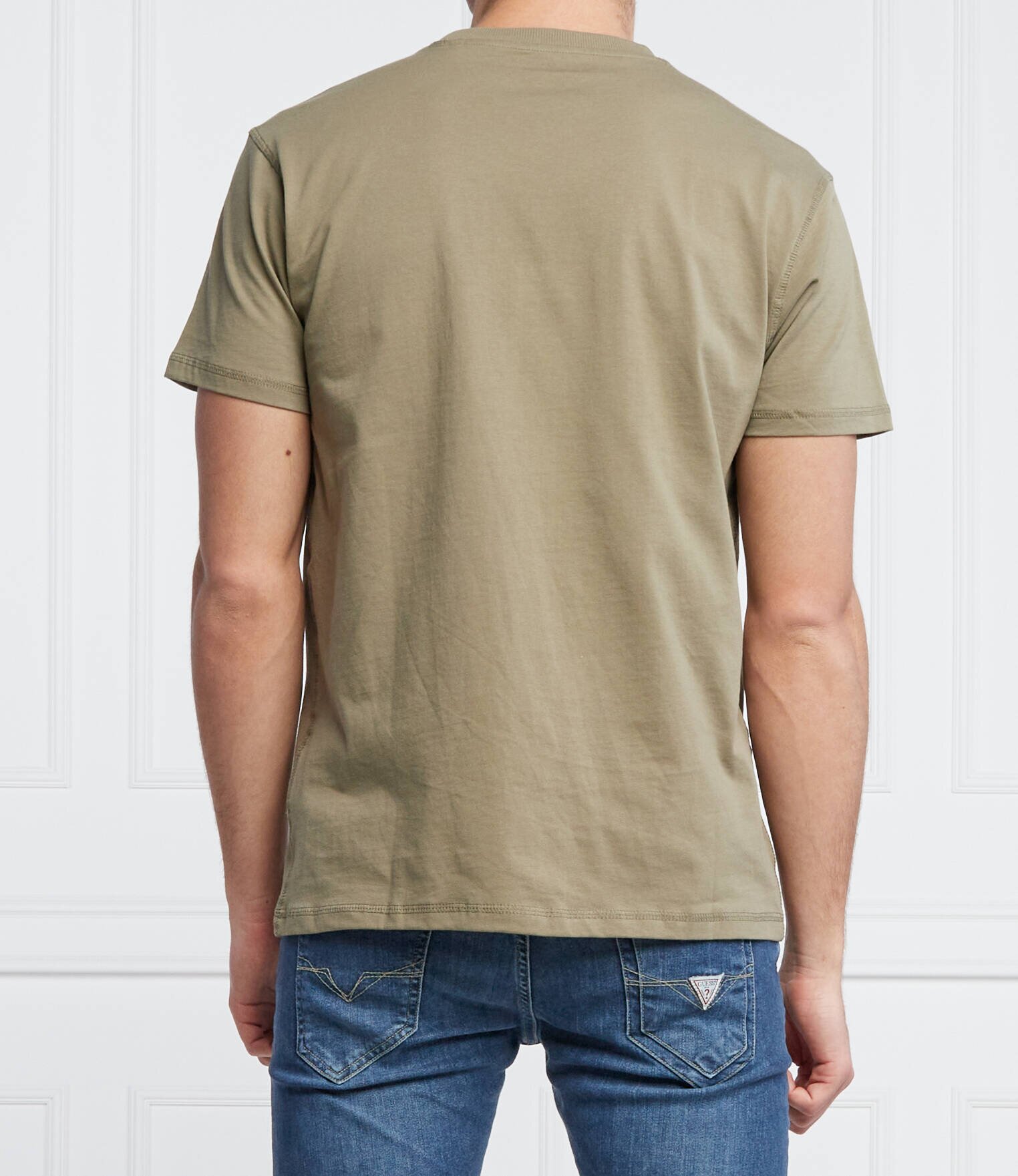 GUESS Tricou PENNANT | Regular Fit