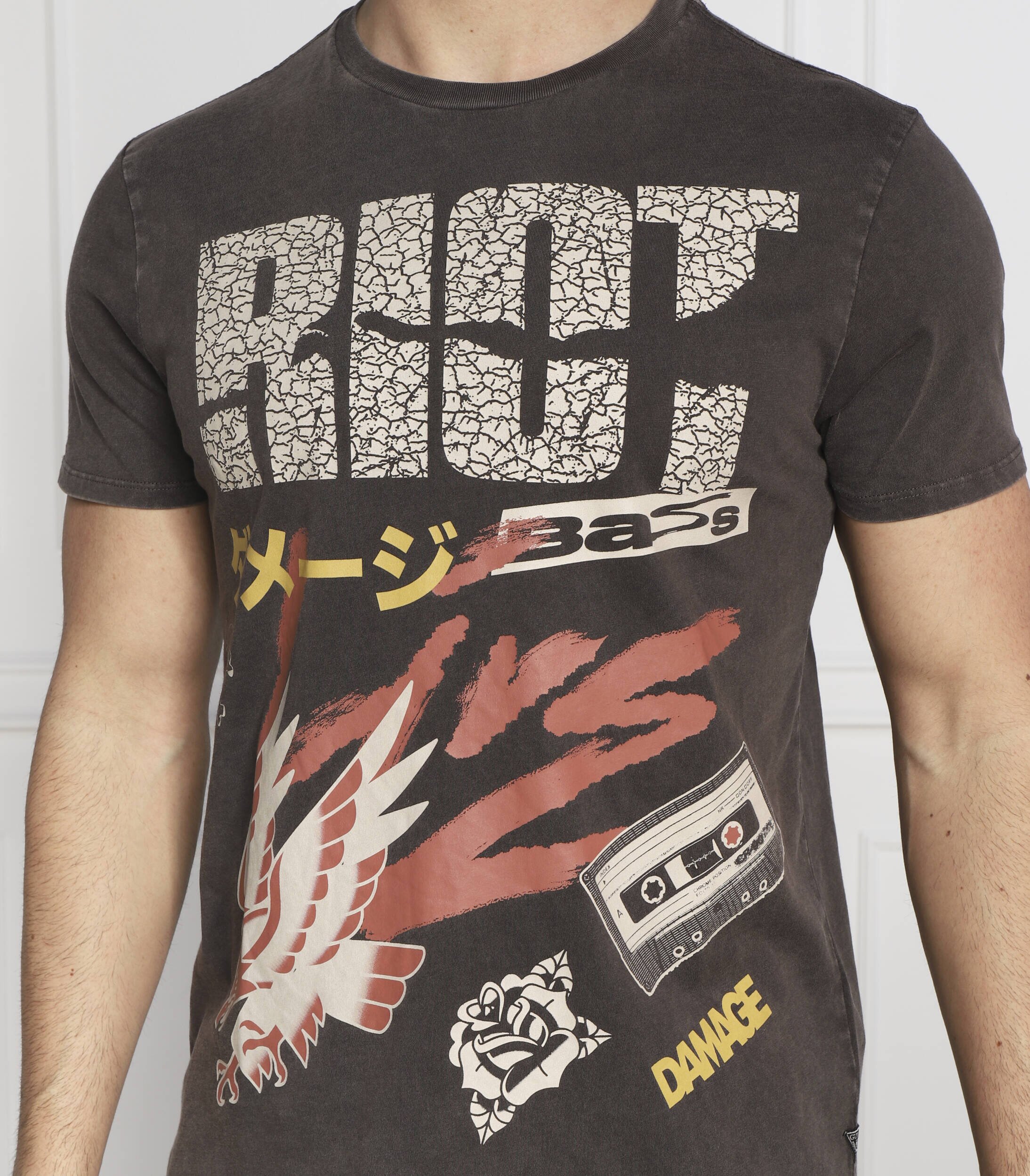 GUESS Tricou RIOT TOUR | Regular Fit