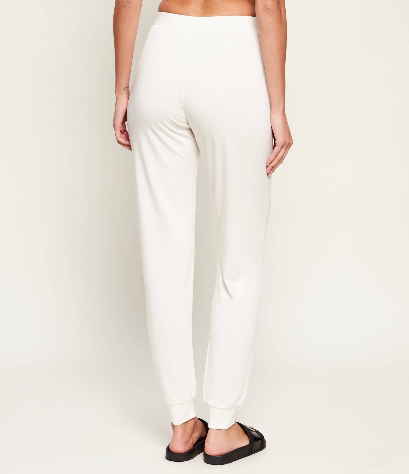 Guess Underwear Pantaloni de trening JUNIE | Slim Fit