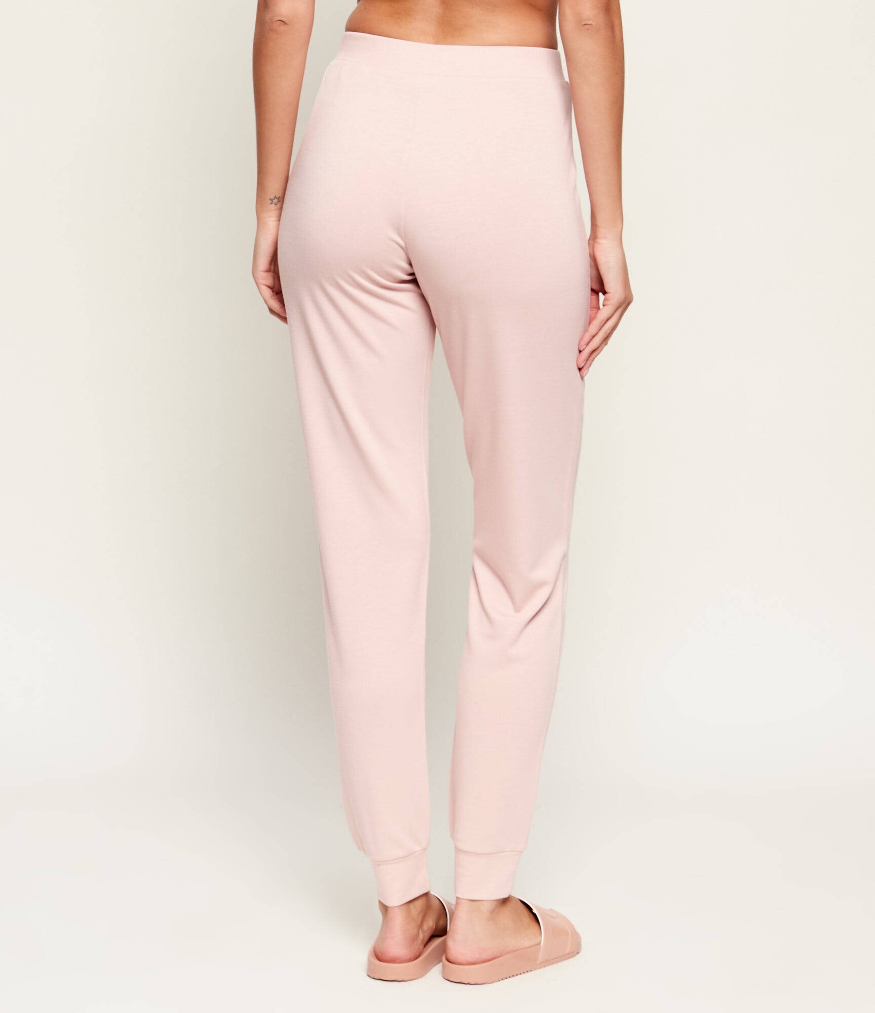 Guess Underwear Pantaloni de trening JUNIE | Slim Fit