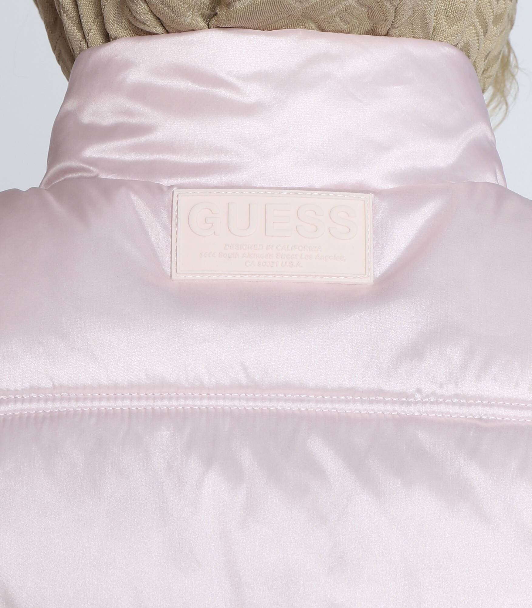 GUESS Vestă GINGER | Regular Fit