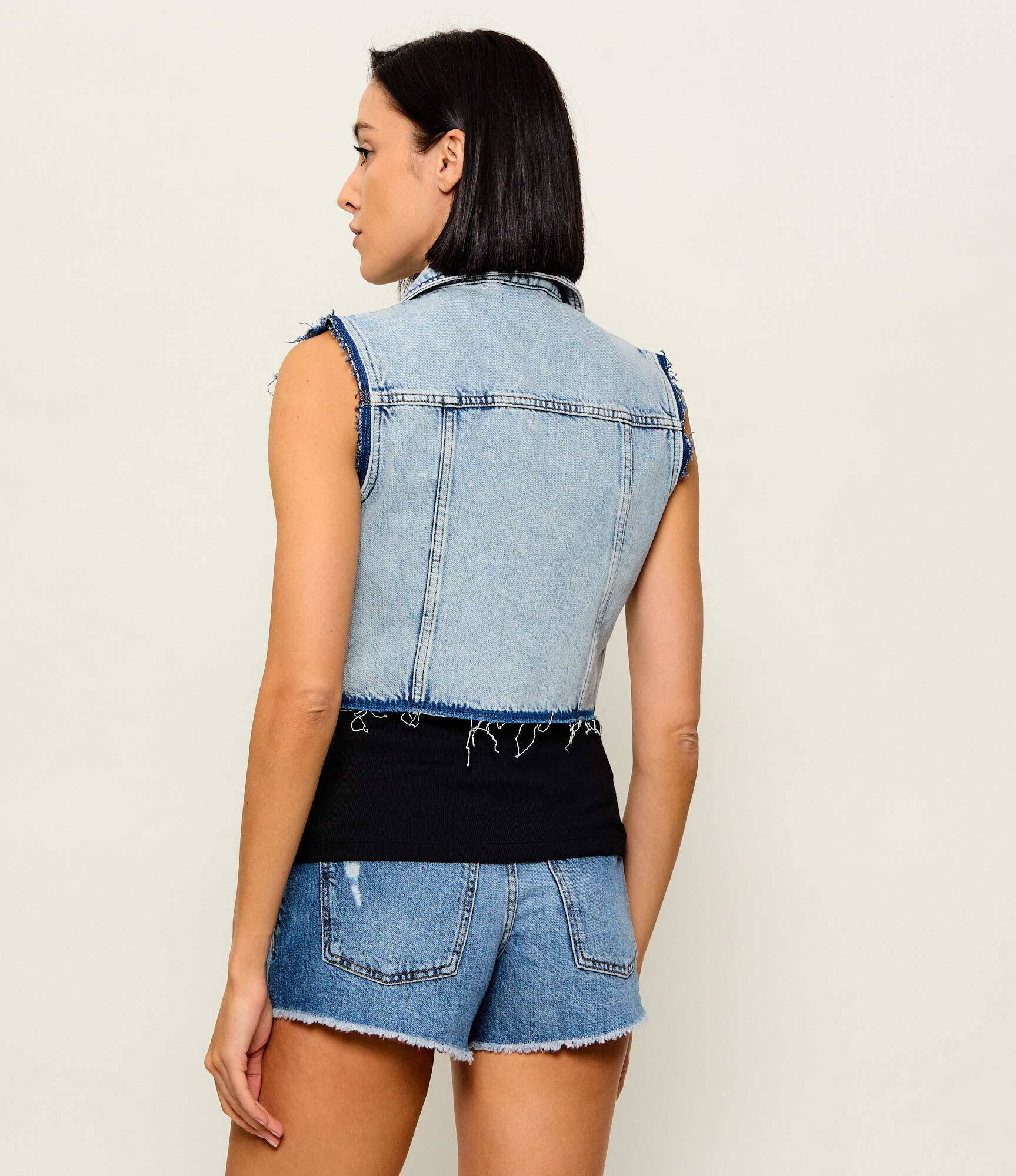 HUGO Blue De blugi vestă Garis_B | Cropped Fit