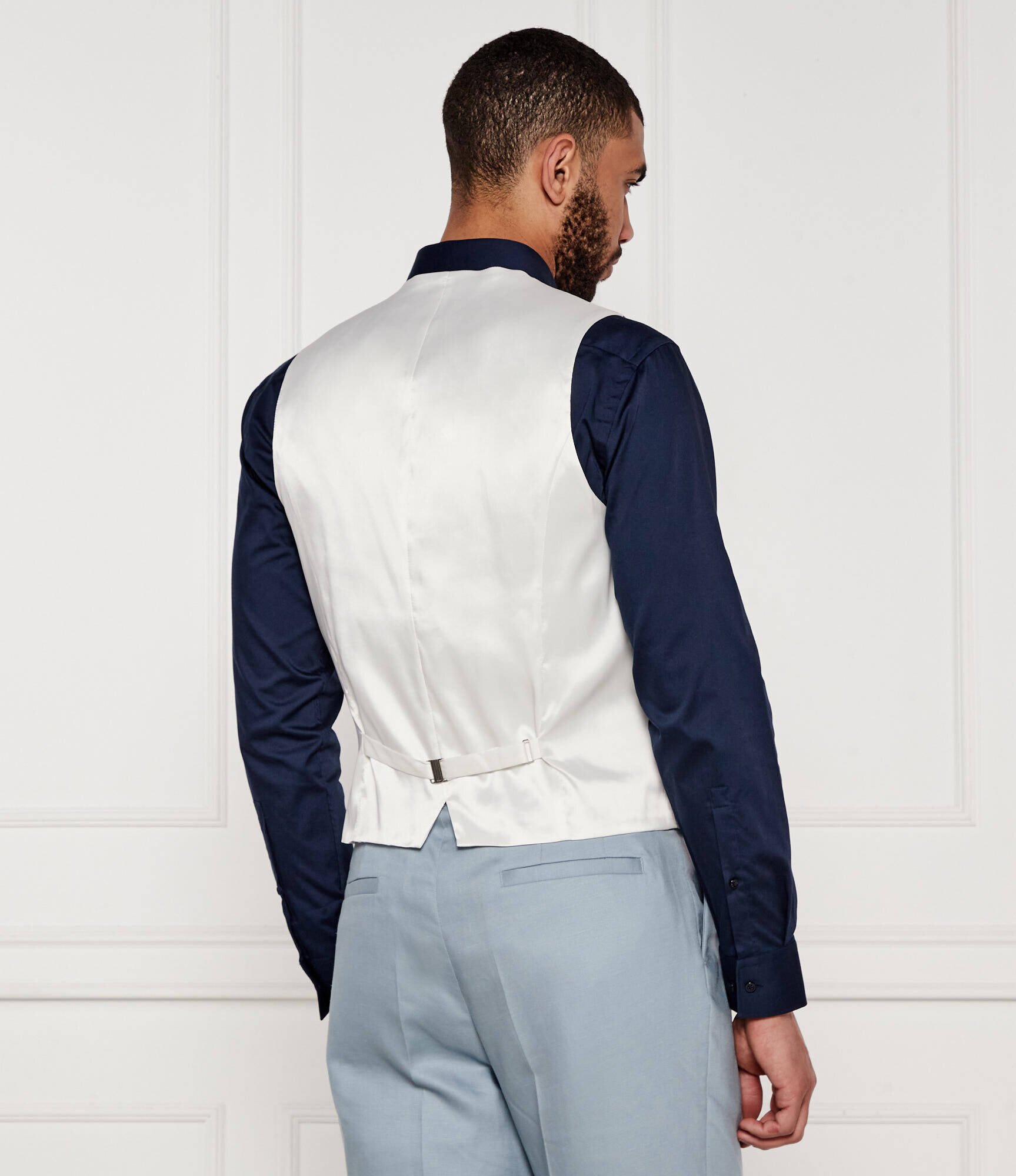 Hugo Costum Karlo-Theodor252V1 | Modern fit