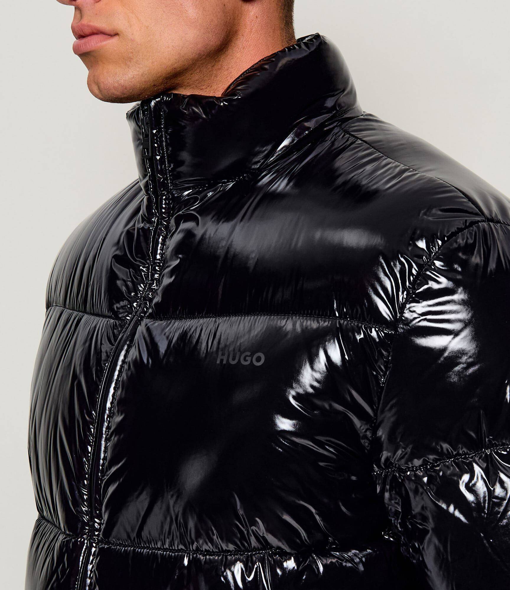 Hugo Geacă Baltos2641 | regular fit