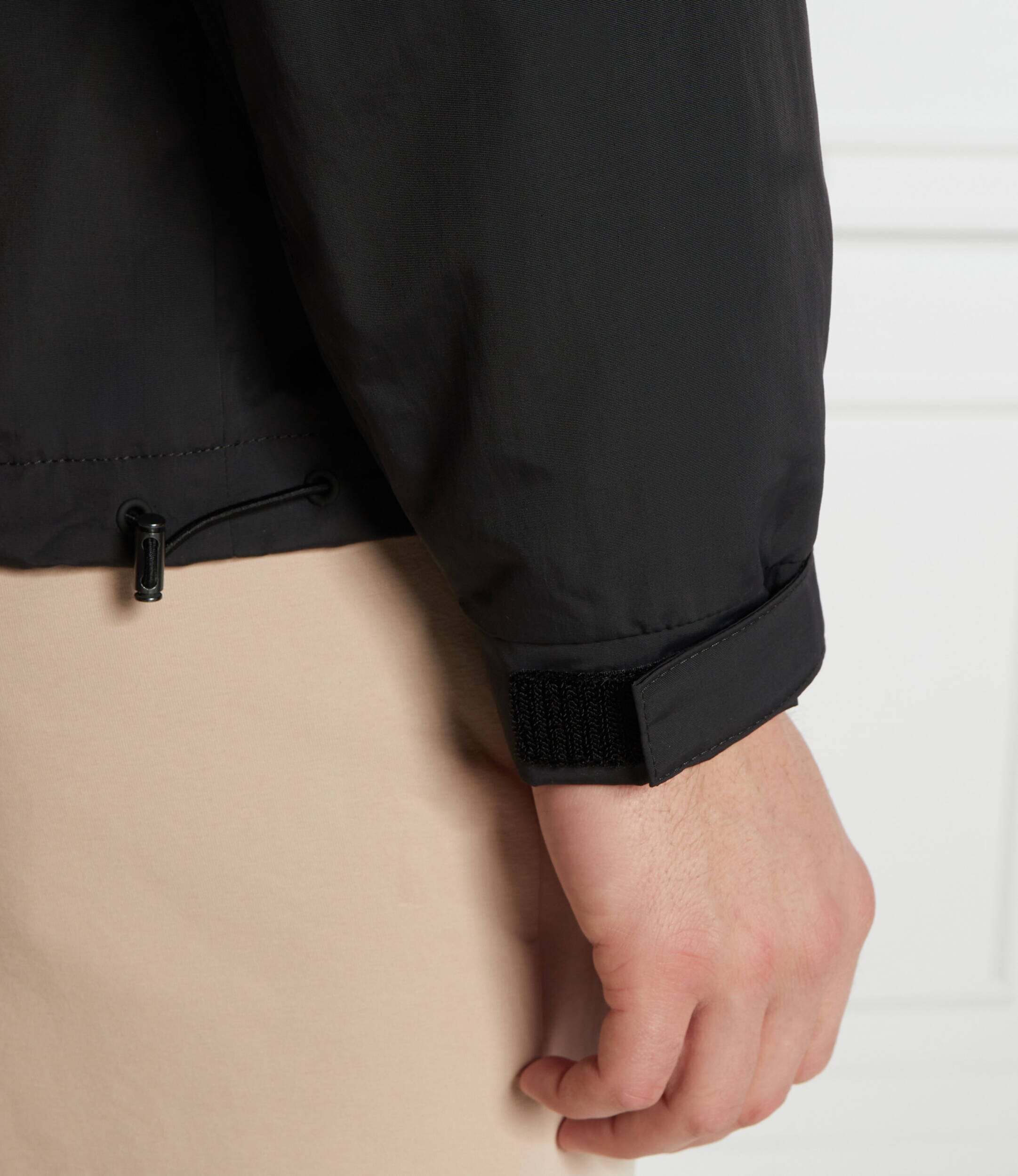 Hugo Geacă Byro2411 | Regular Fit