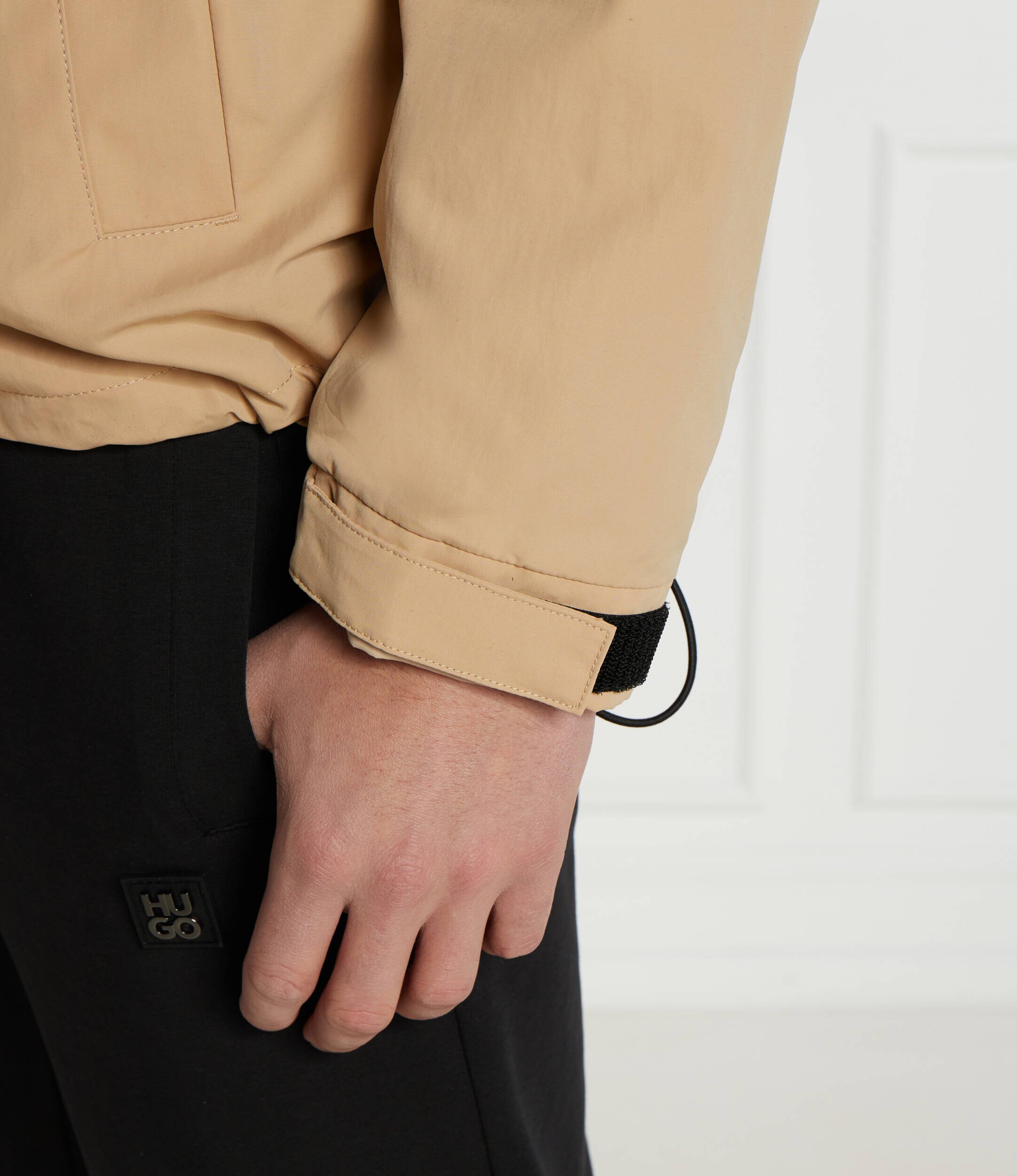 Hugo Geacă Byro2411 | Regular Fit