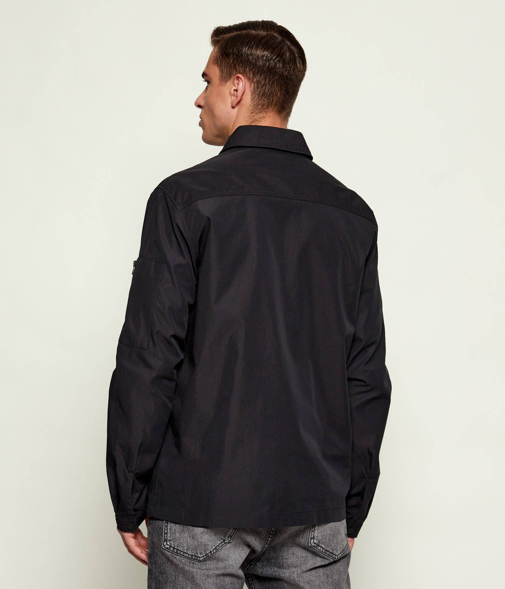 Hugo Geacă Emmond | Oversize fit
