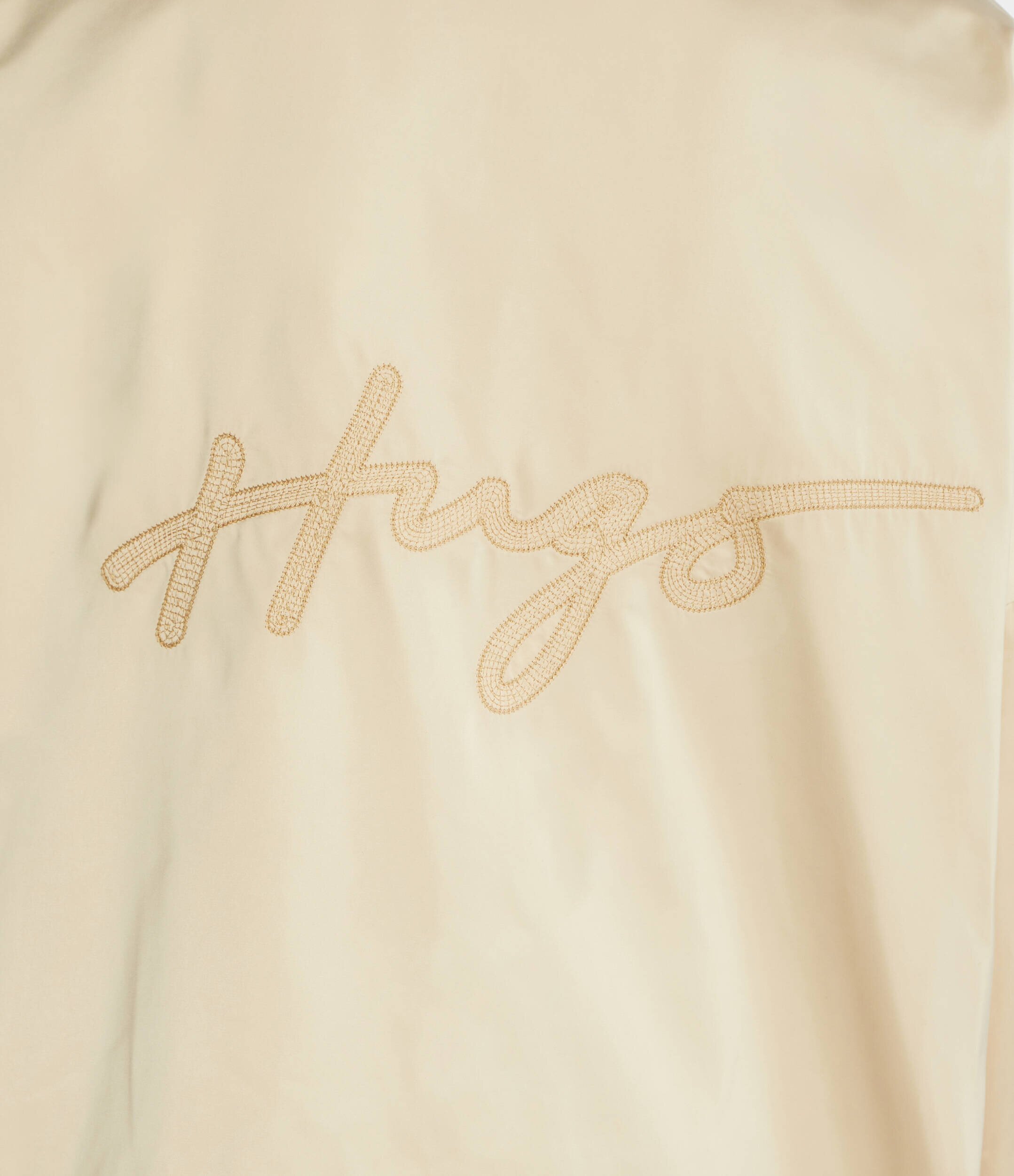 Hugo Geacă Fahanna | Oversize fit