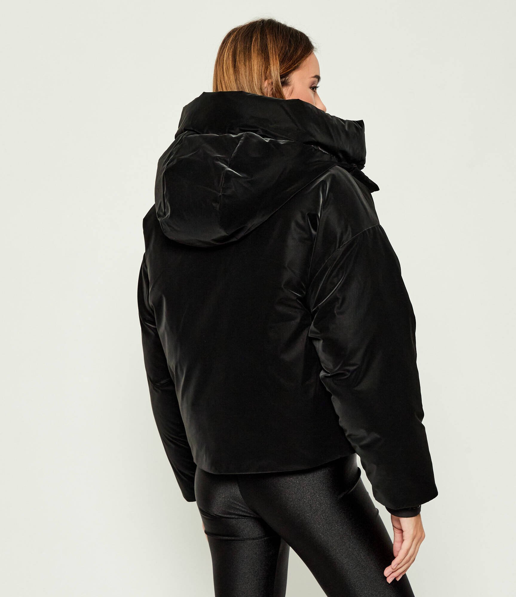 Hugo Geacă Florita-3 | regular fit