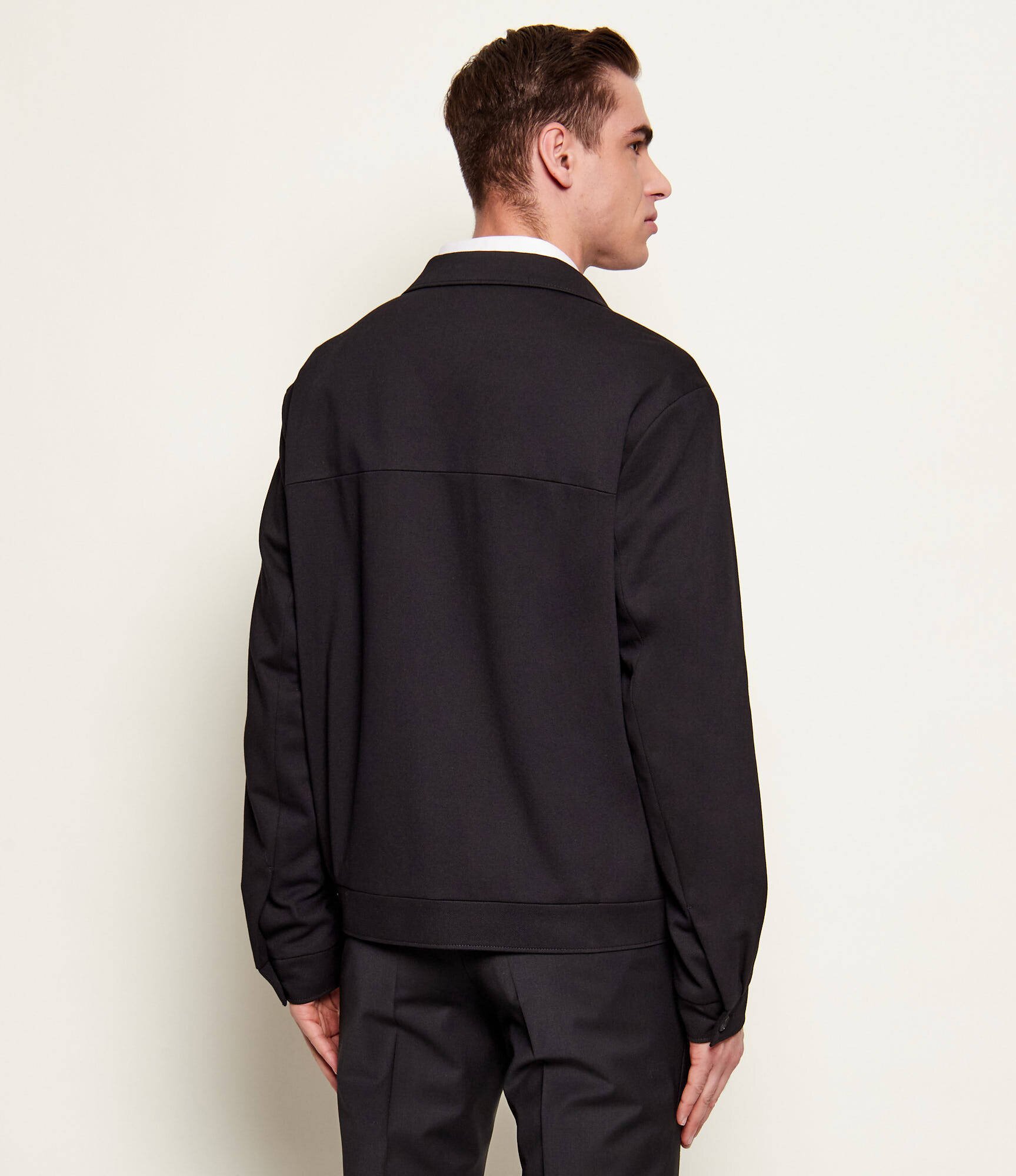 Hugo Geacă Juliano261J-H | Modern fit