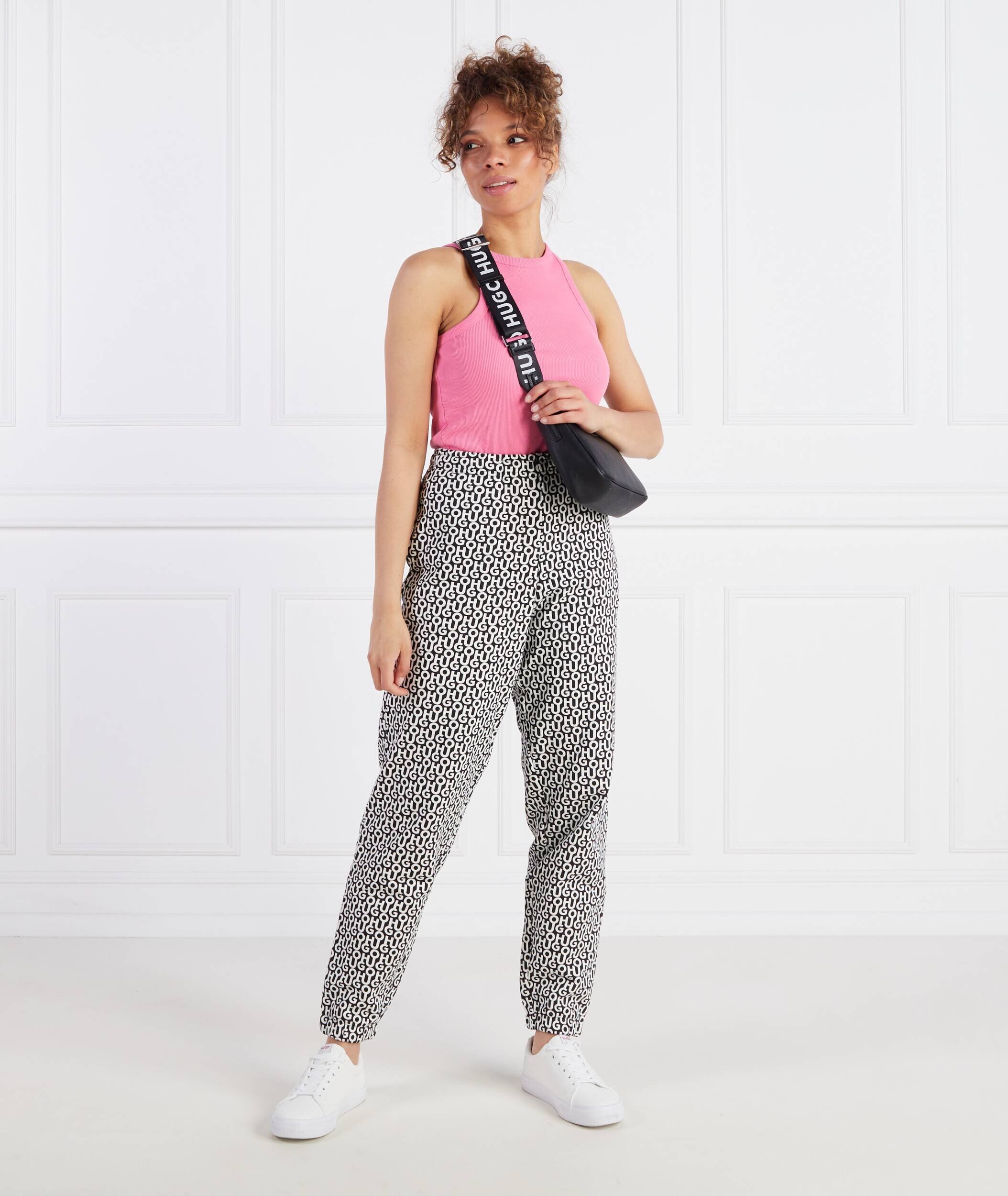 Hugo Pantaloni de trening | Classic fit