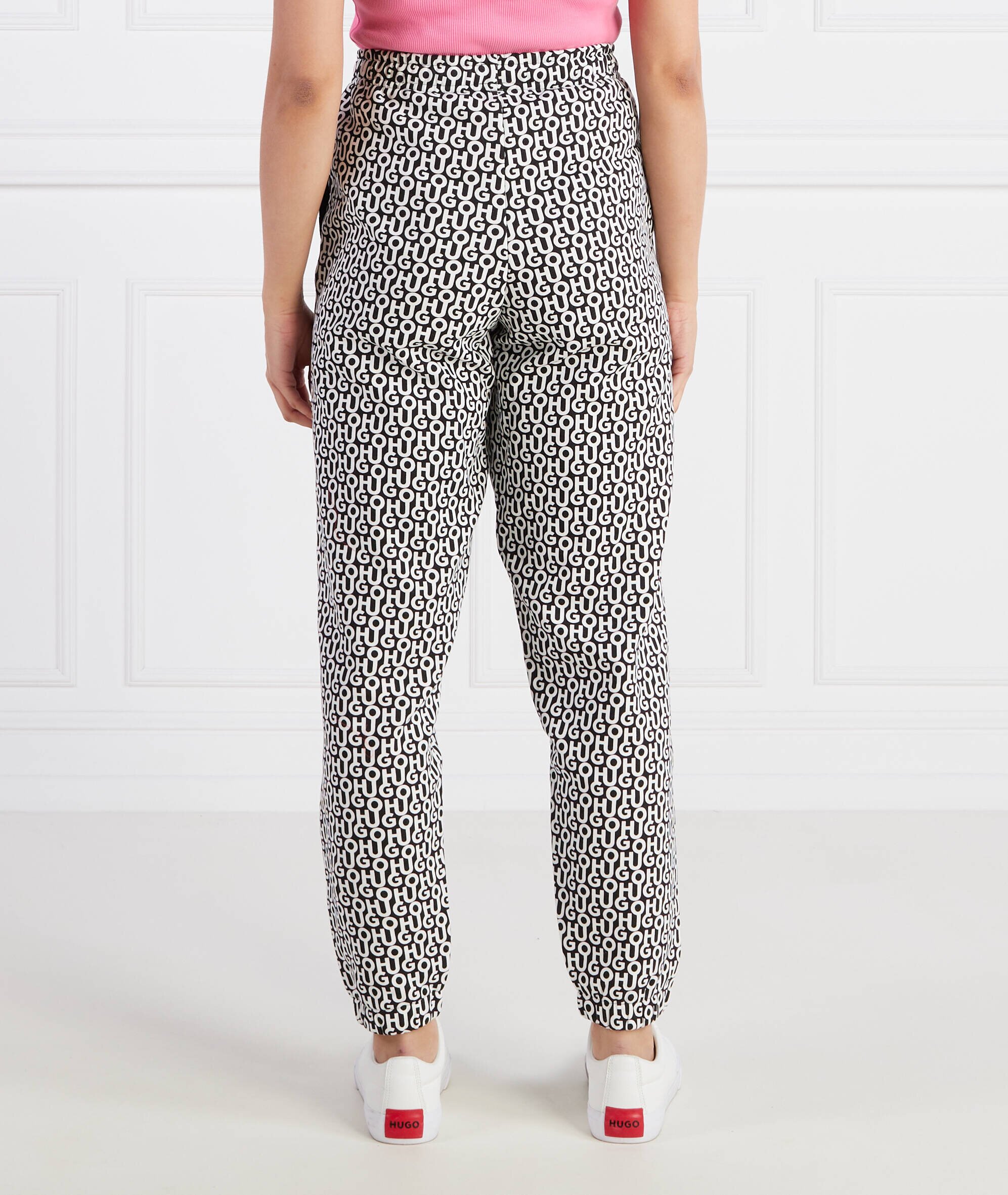 Hugo Pantaloni de trening | Classic fit