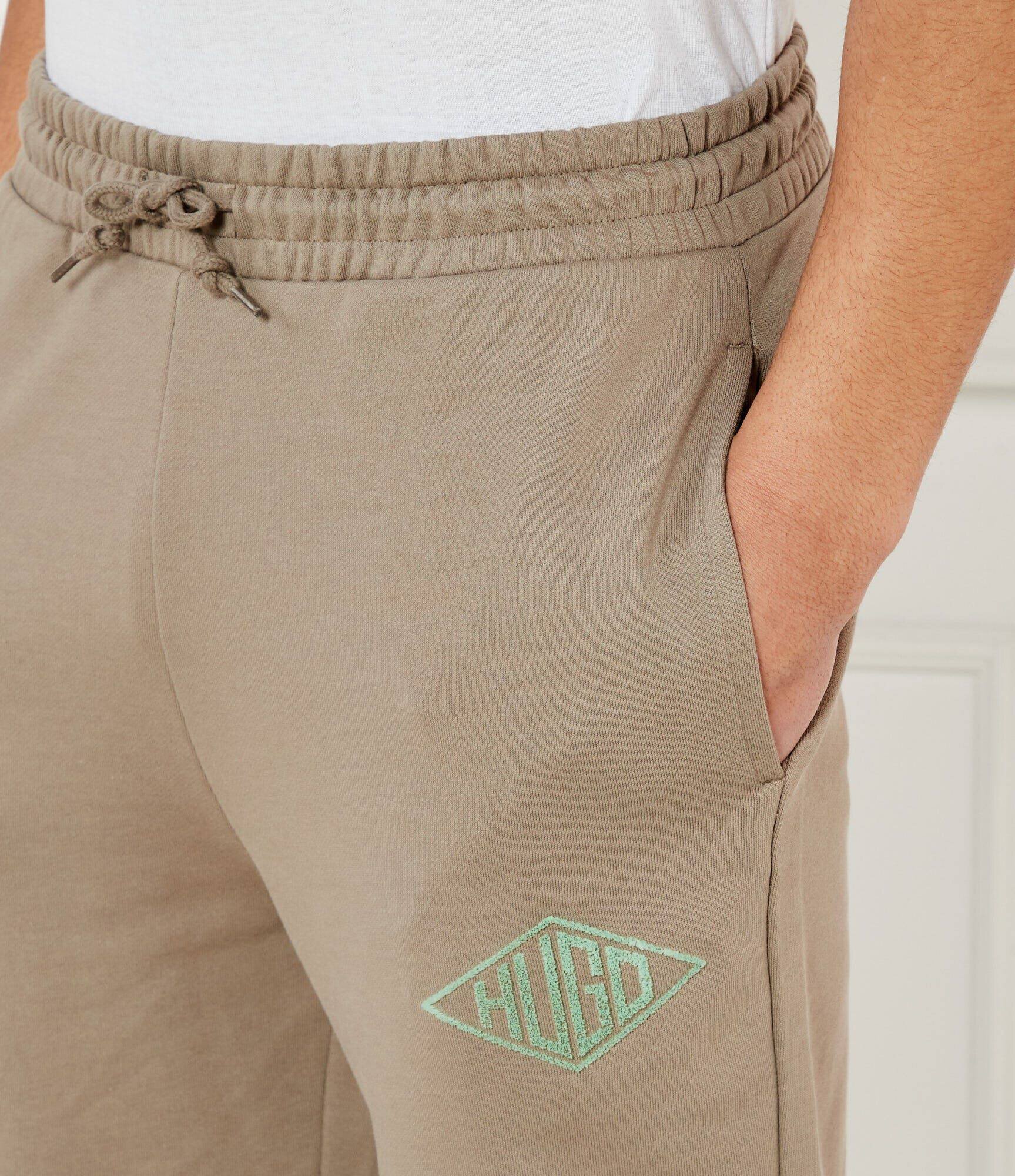 Hugo Pantaloni de trening Dacusi | Loose fit