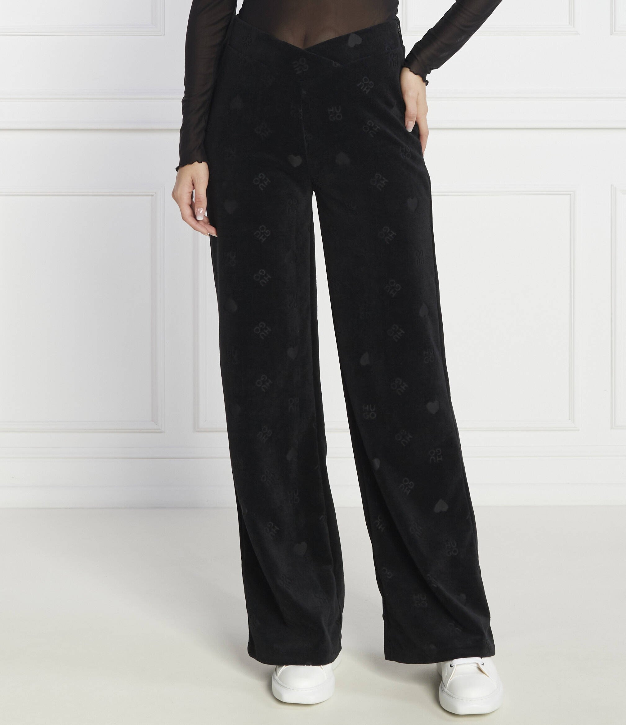 Hugo Pantaloni de trening Navalia | flare fit