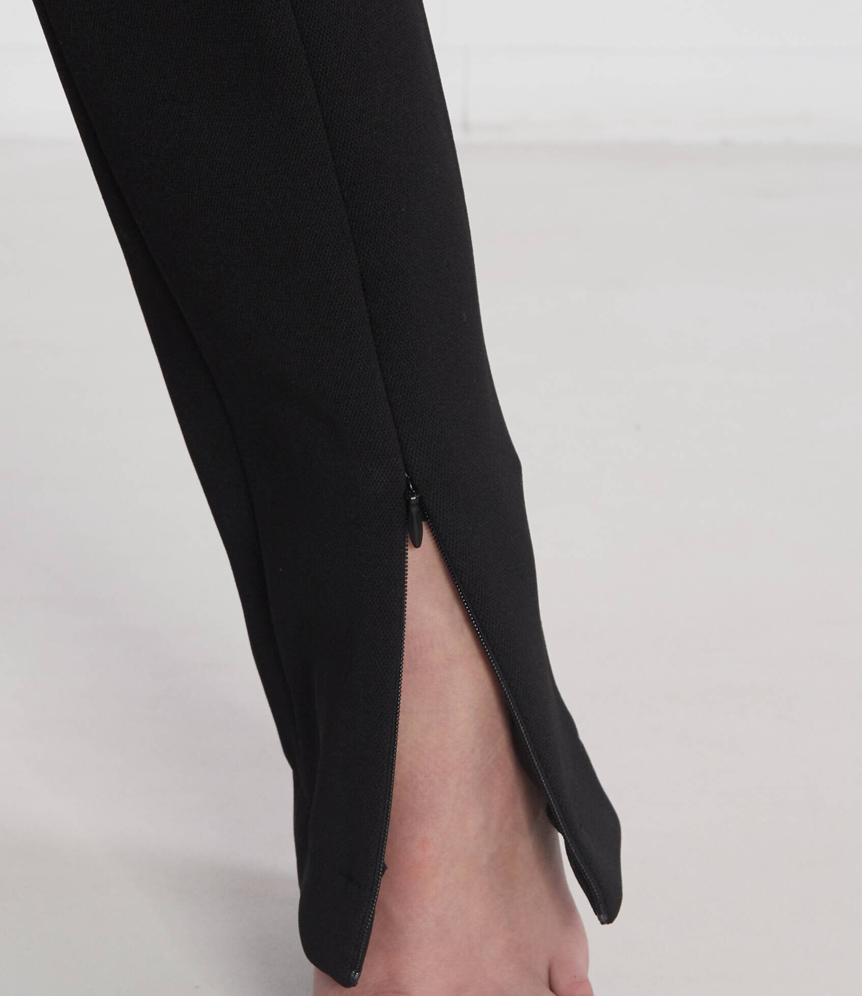 Hugo Pantaloni Hatisu-1 | flare fit
